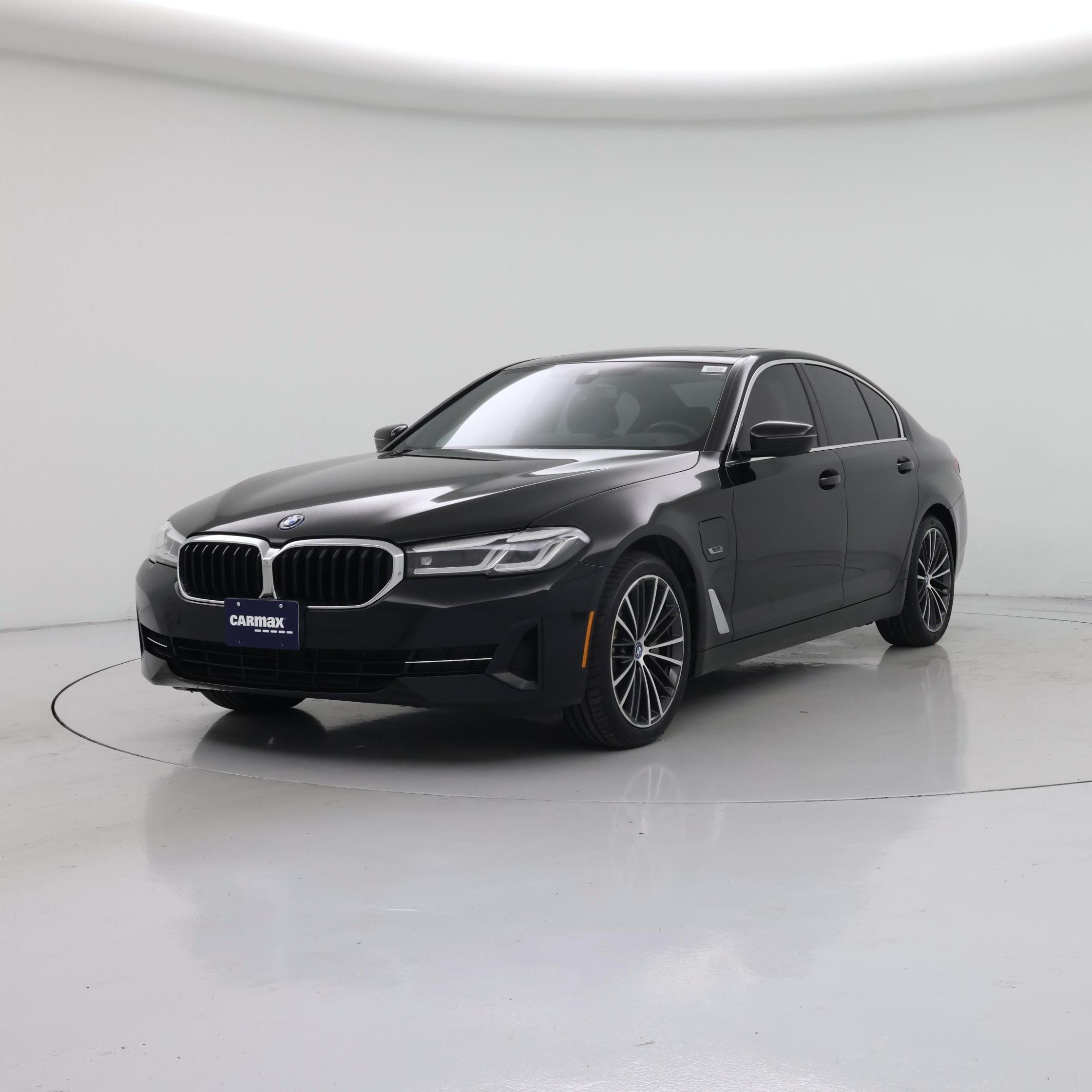 Thumbnail: 2023 BMW 5 Series - 4