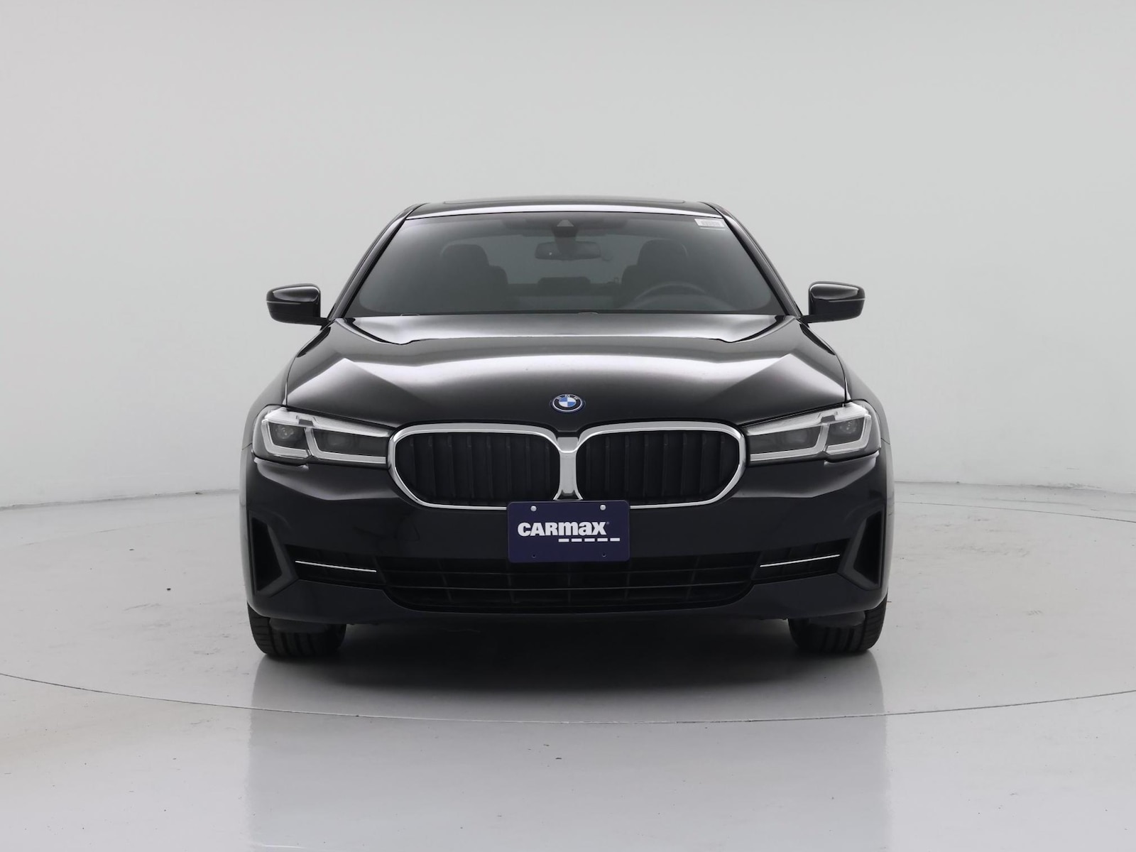 2023 BMW 5 Series 530e - Photo 6