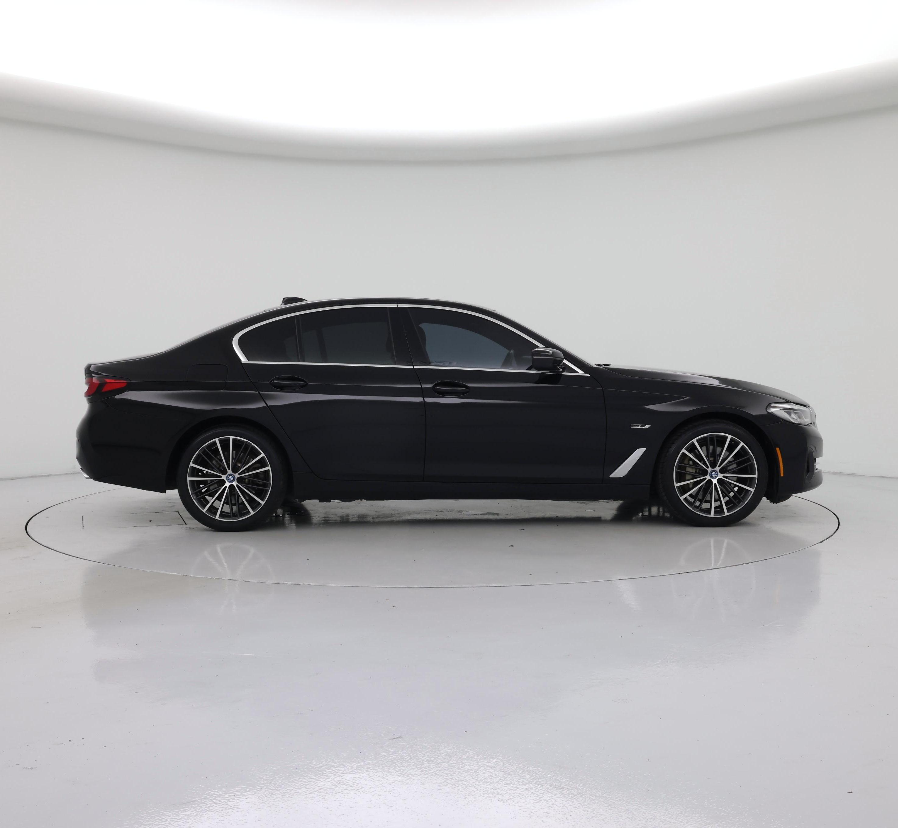 Thumbnail: 2023 BMW 5 Series - 7