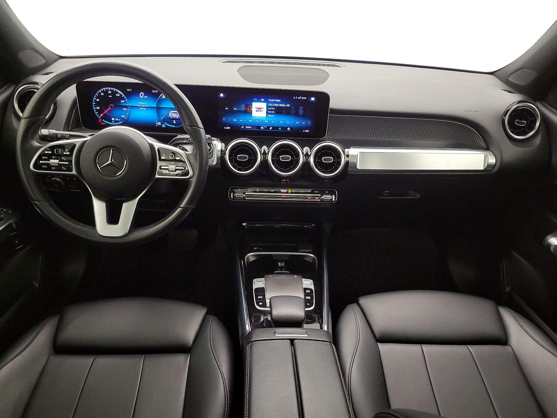Thumbnail: 2020 Mercedes-Benz GLB - 9