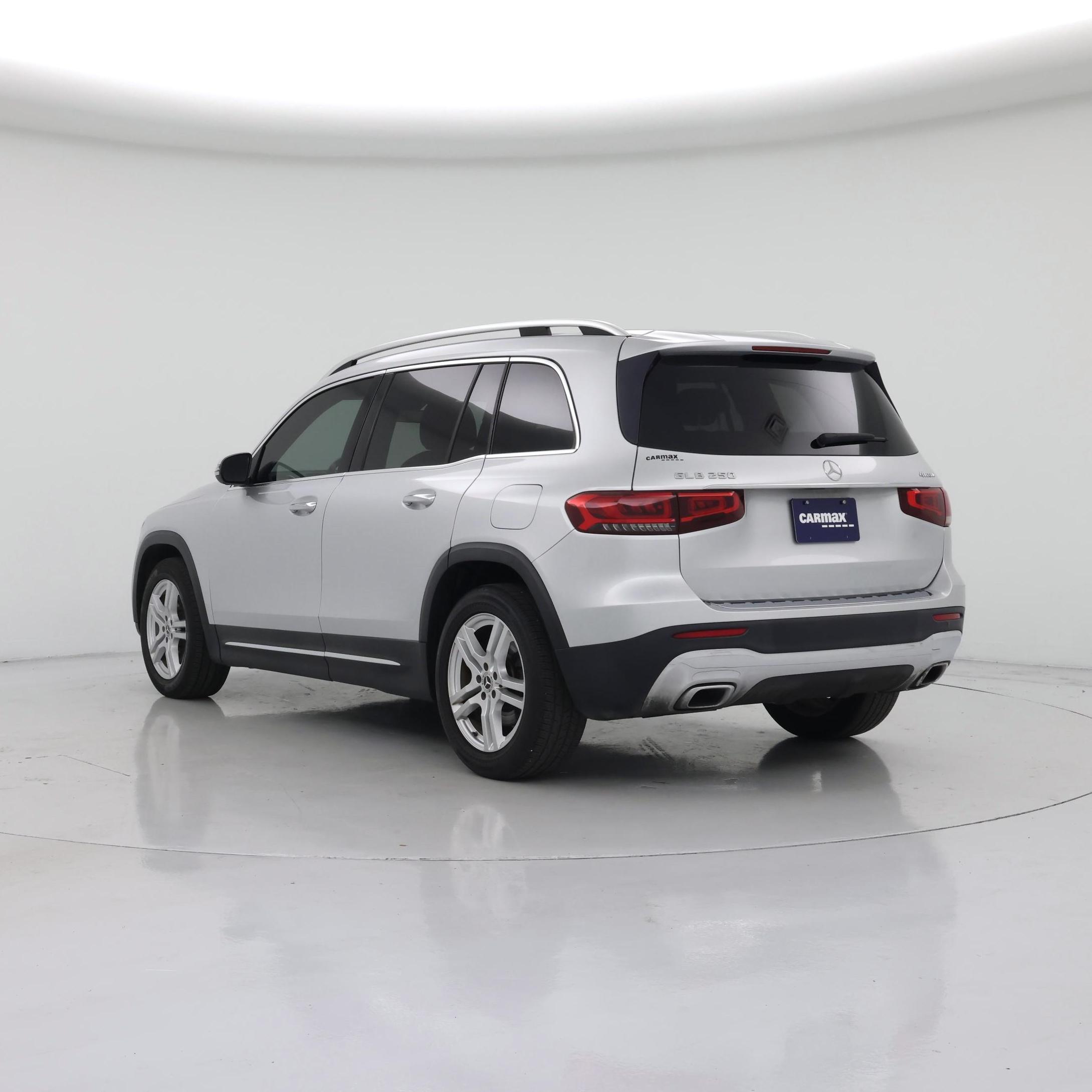 Thumbnail: 2020 Mercedes-Benz GLB - 2