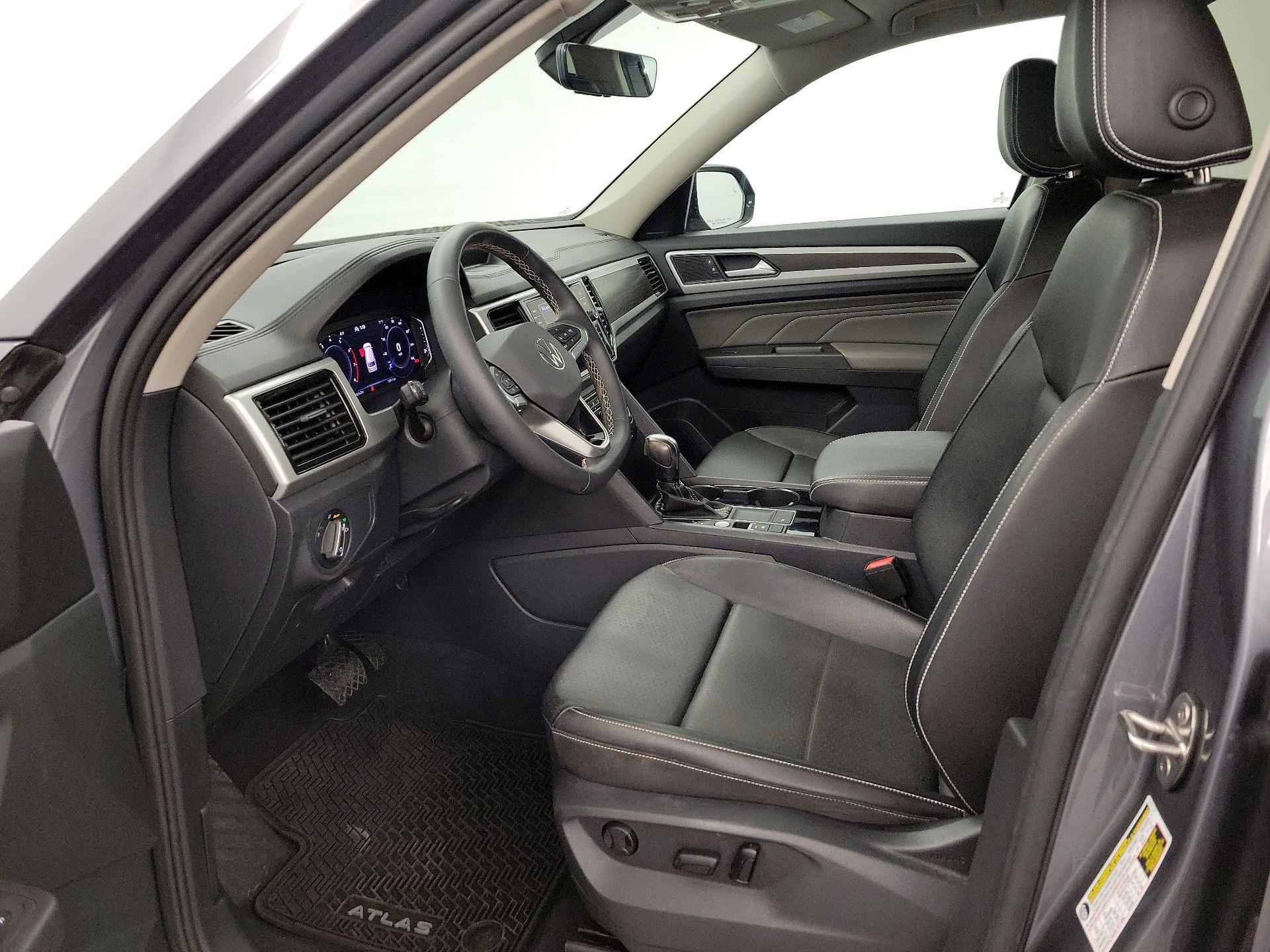 Thumbnail: 2023 Volkswagen Atlas - 11