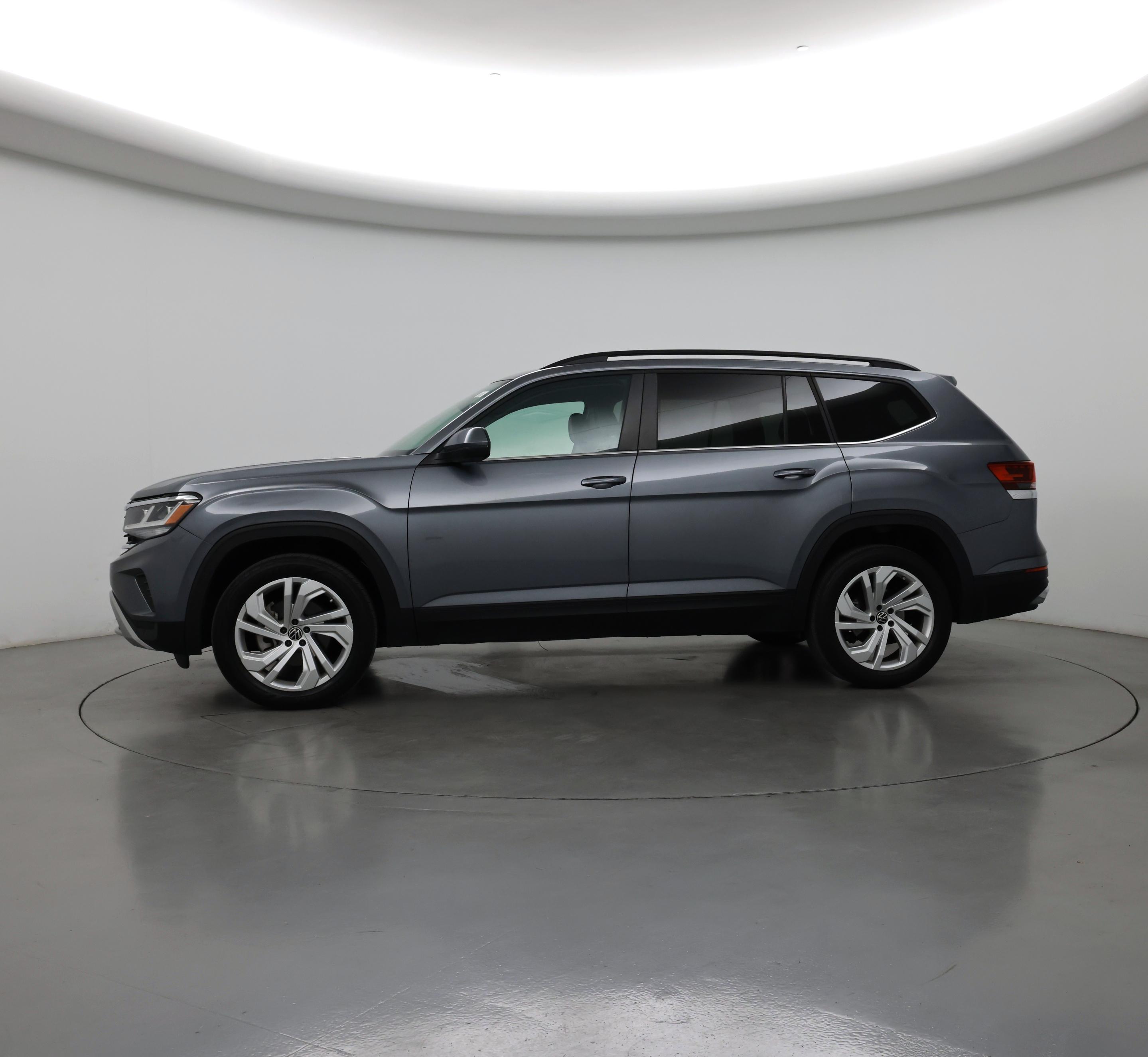 Thumbnail: 2023 Volkswagen Atlas - 3