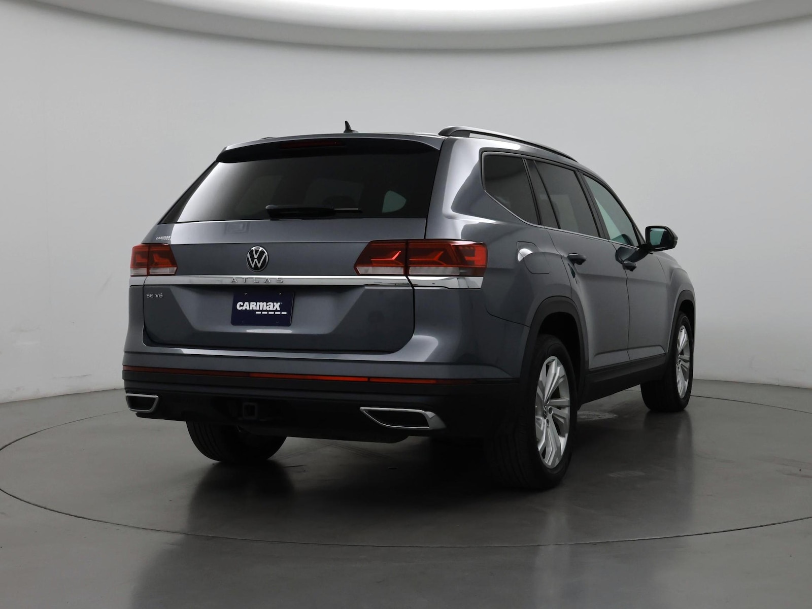 2023 Volkswagen Atlas SE w/Tech - Photo 9