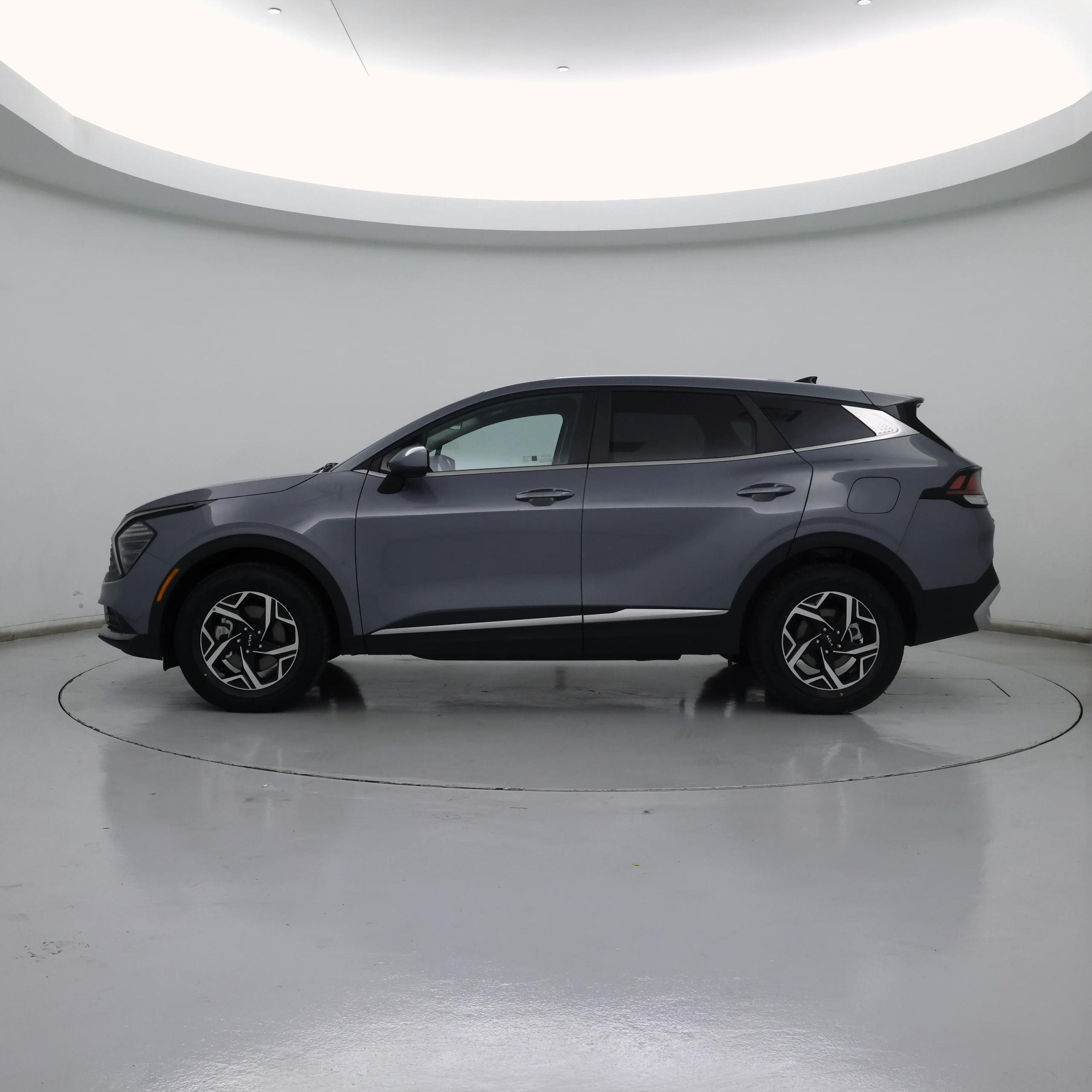 Thumbnail: 2025 Kia Sportage - 3