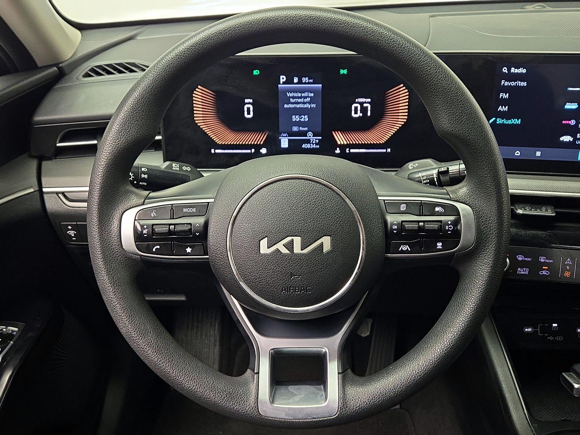 Thumbnail: 2025 Kia K5 - 10