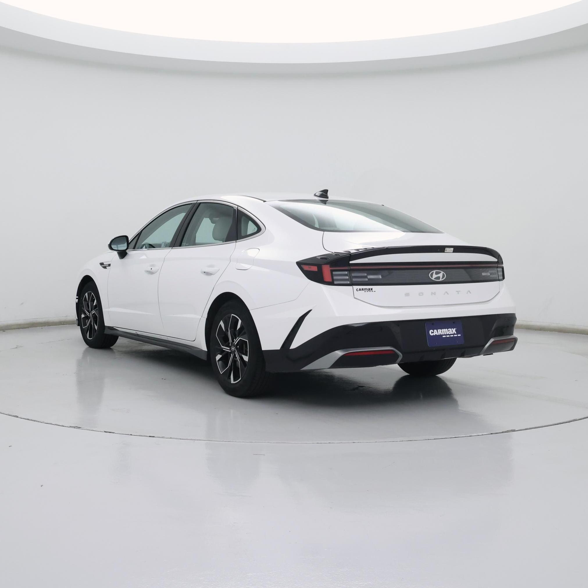 Thumbnail: 2025 Hyundai Sonata - 2