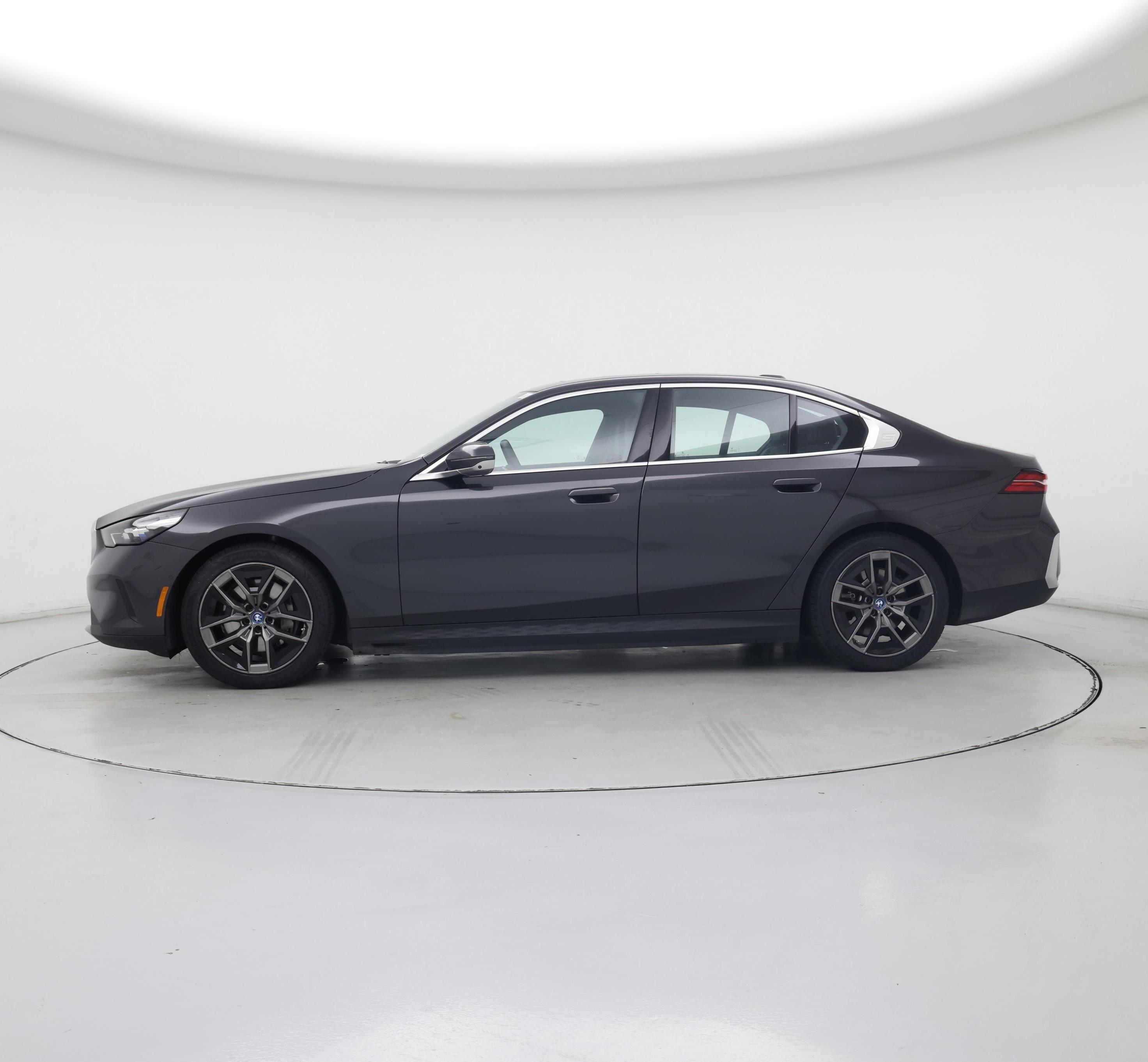 Thumbnail: 2024 BMW i5 - 3