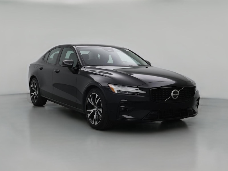 2024 Volvo S60 B5 Core Dark Theme