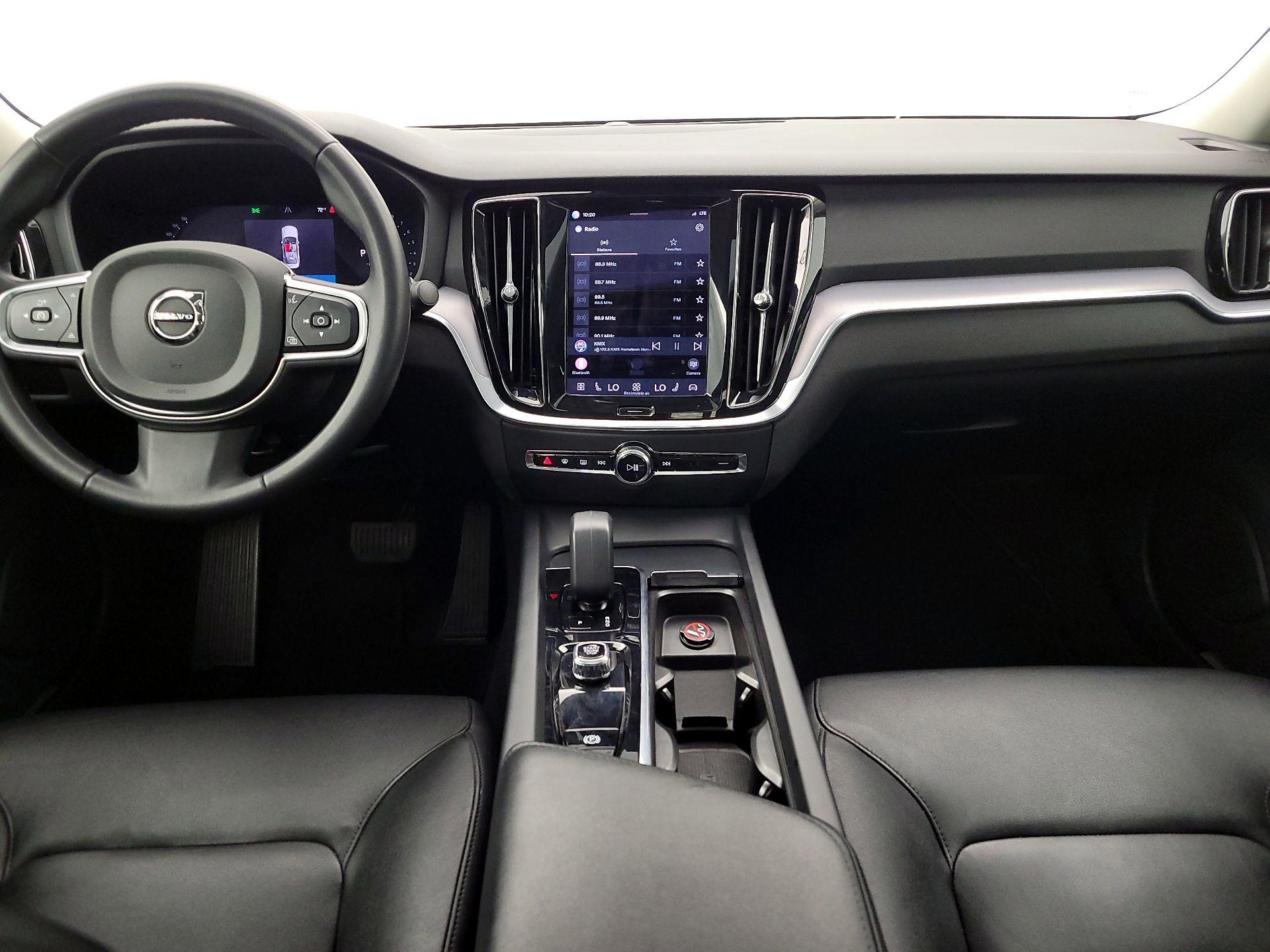 Thumbnail: 2024 Volvo S60 - 9