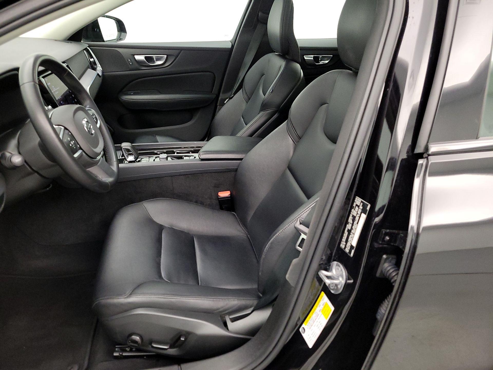 Thumbnail: 2024 Volvo S60 - 11