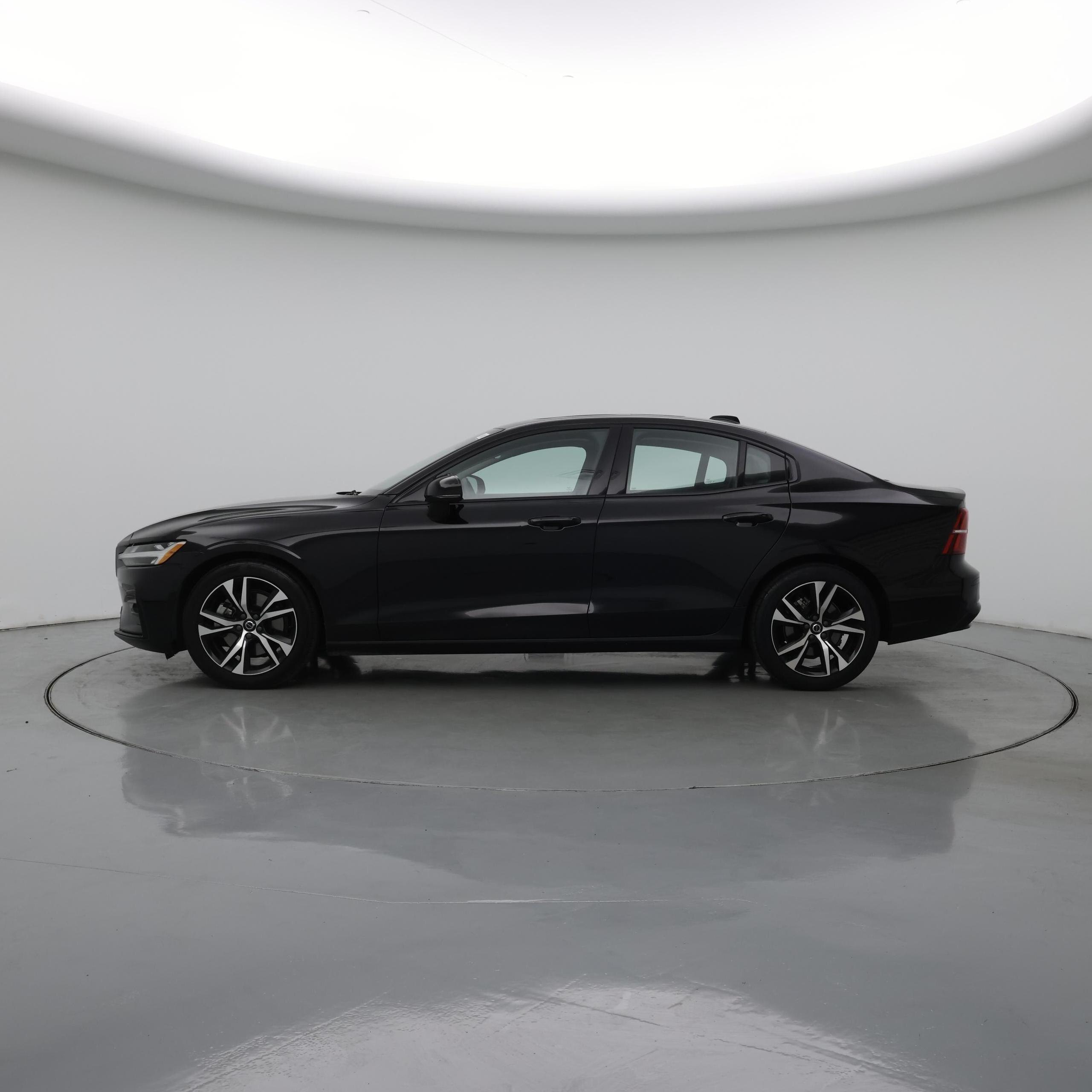 Thumbnail: 2024 Volvo S60 - 3