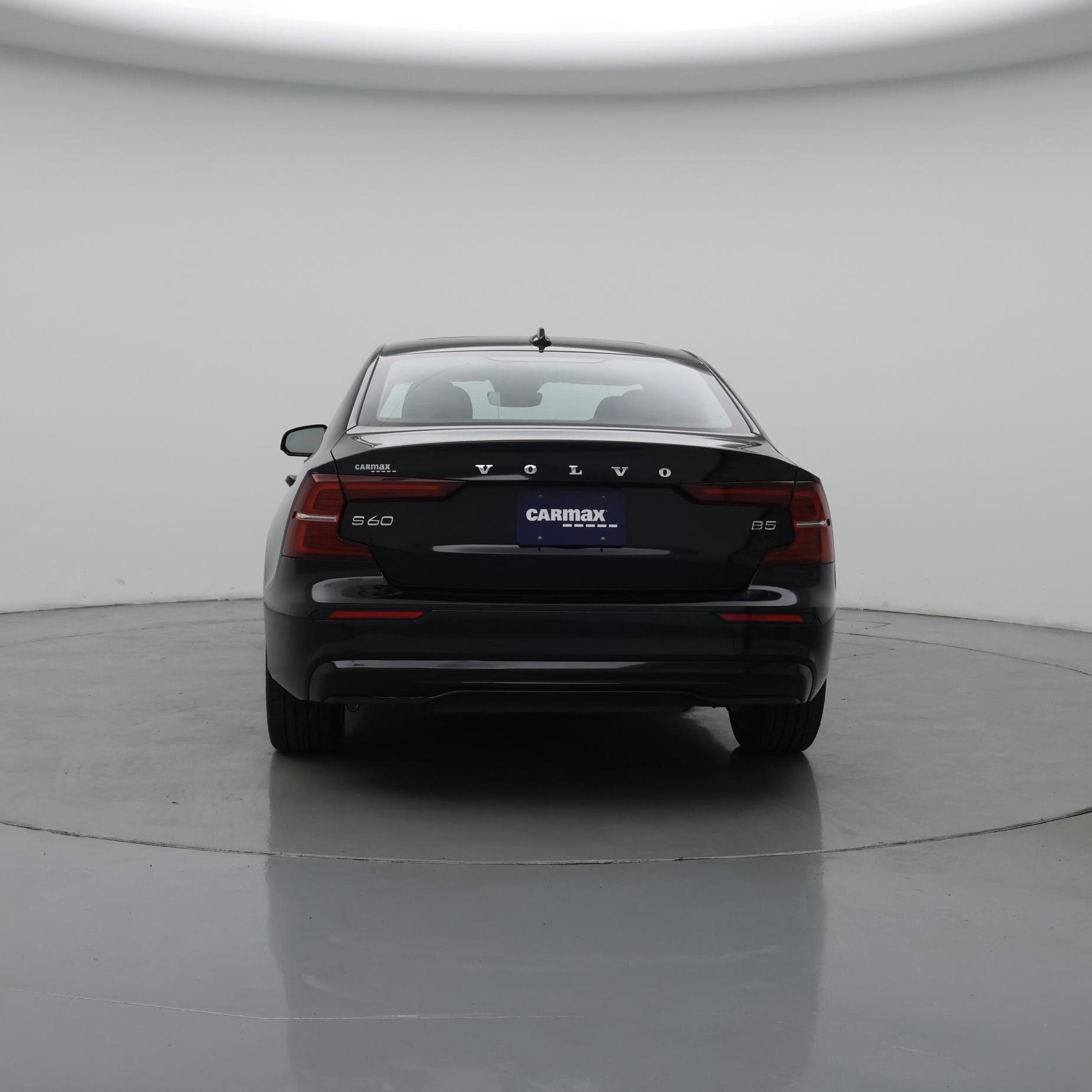 Thumbnail: 2024 Volvo S60 - 6
