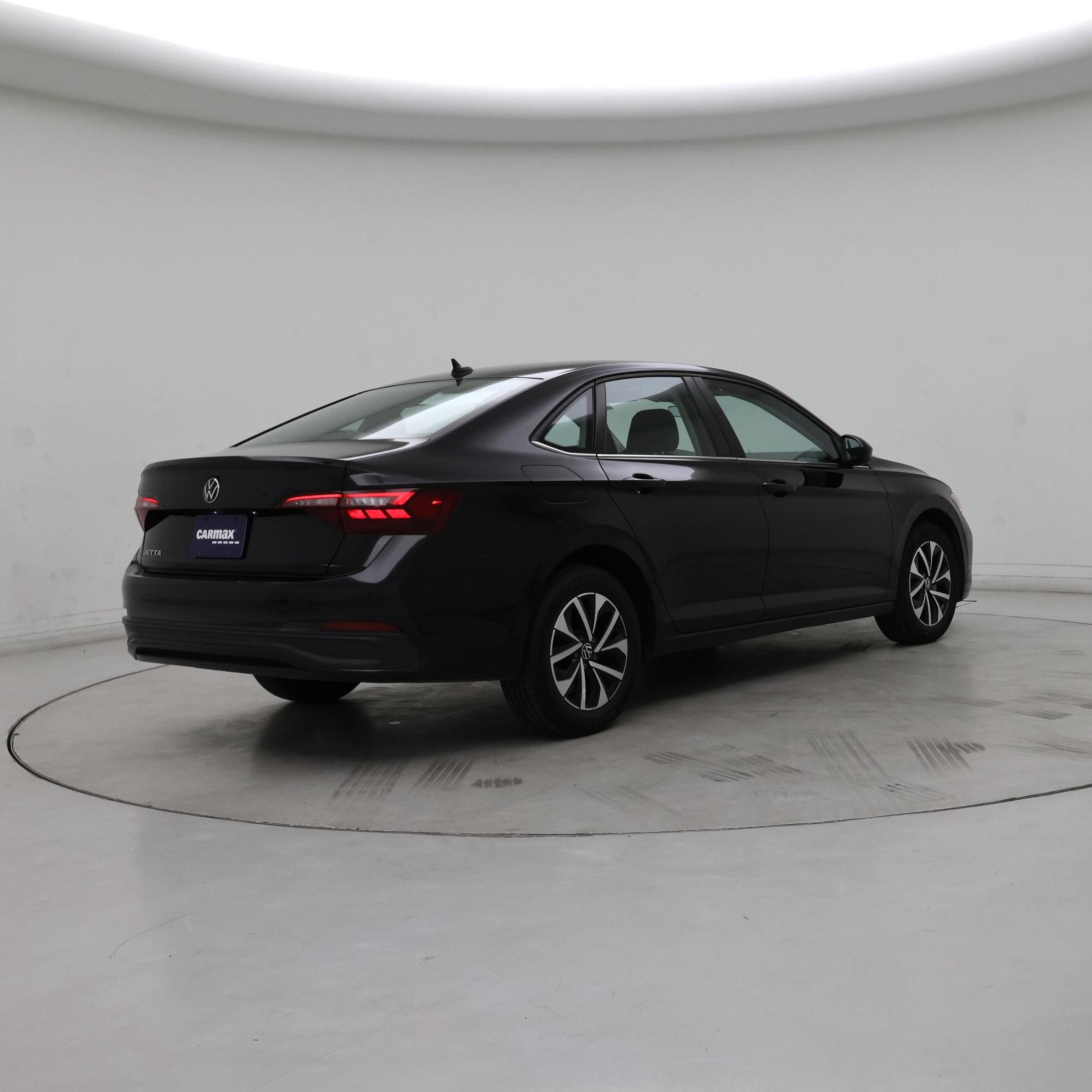 Thumbnail: 2024 Volkswagen Jetta - 8
