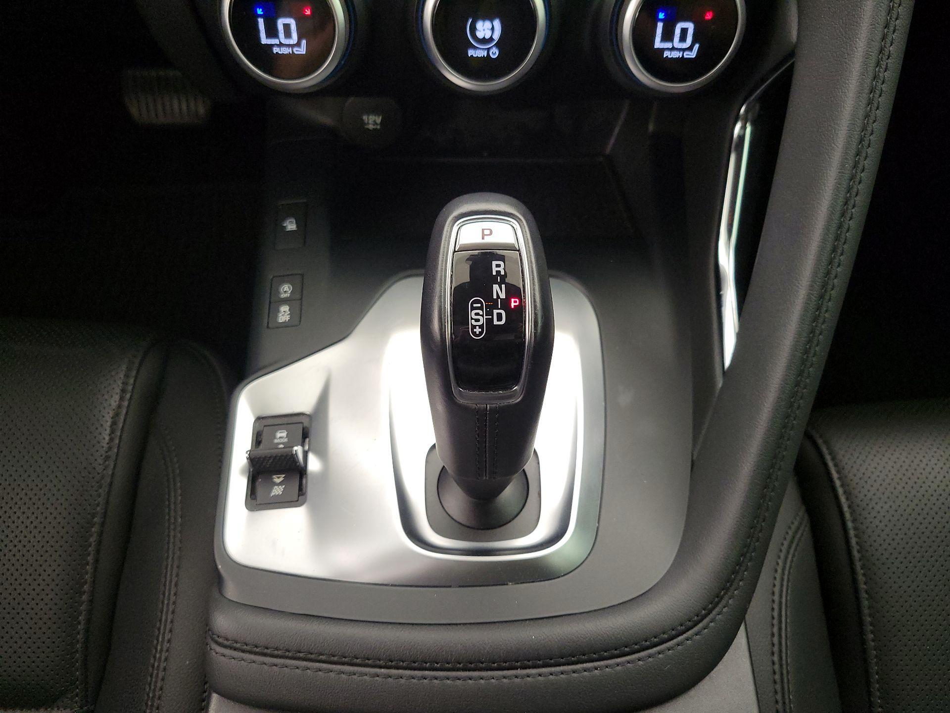 Thumbnail: 2020 Jaguar E-Pace - 18