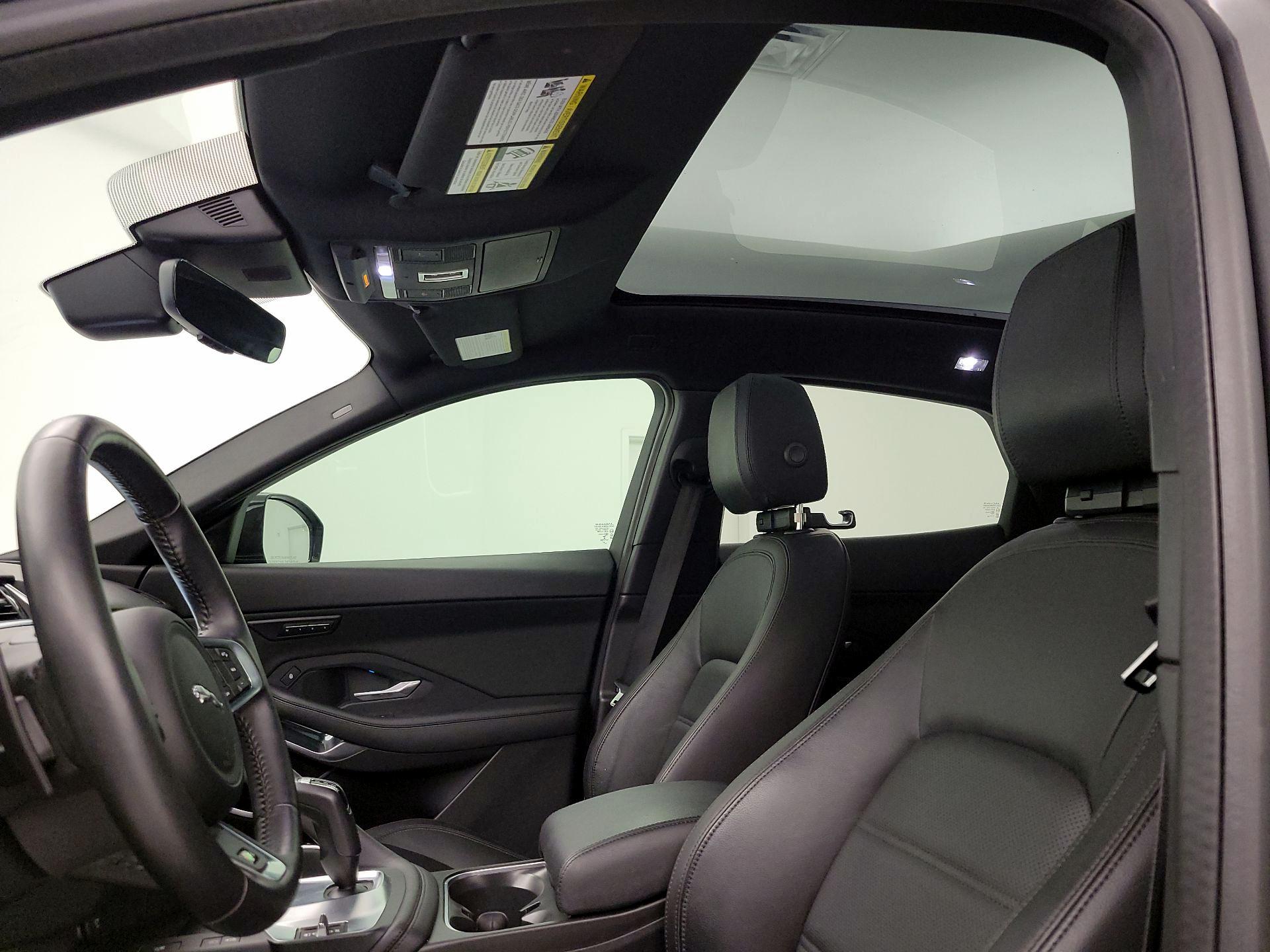 Thumbnail: 2020 Jaguar E-Pace - 20