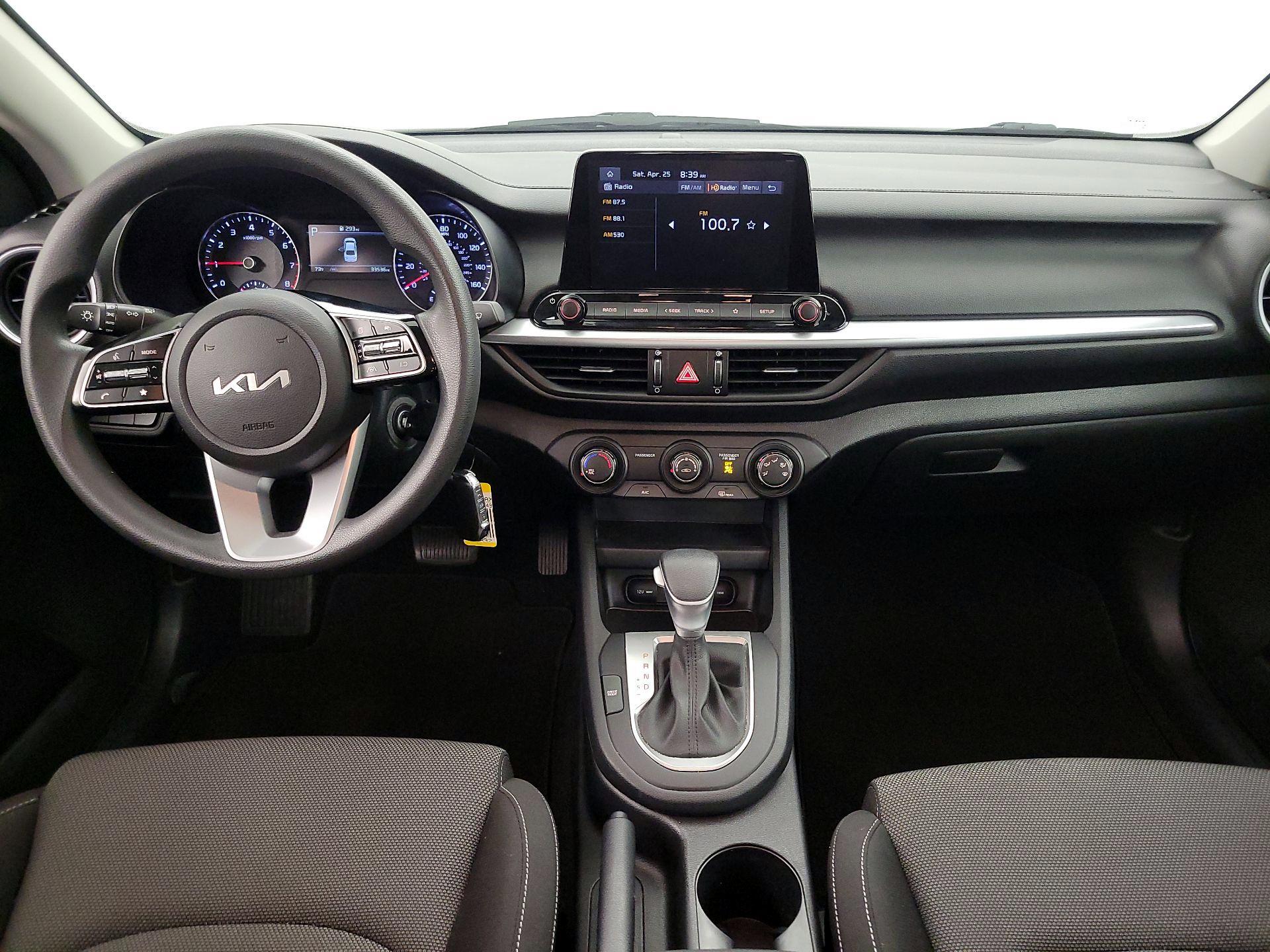 Thumbnail: 2022 Kia Forte - 9