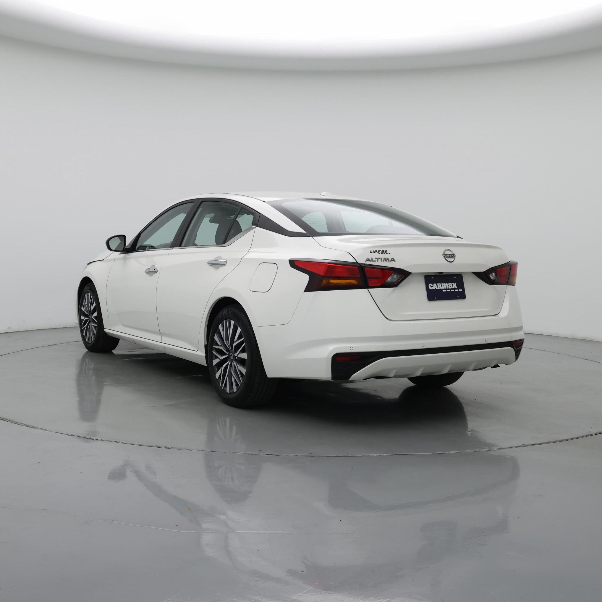 Thumbnail: 2025 Nissan Altima - 2