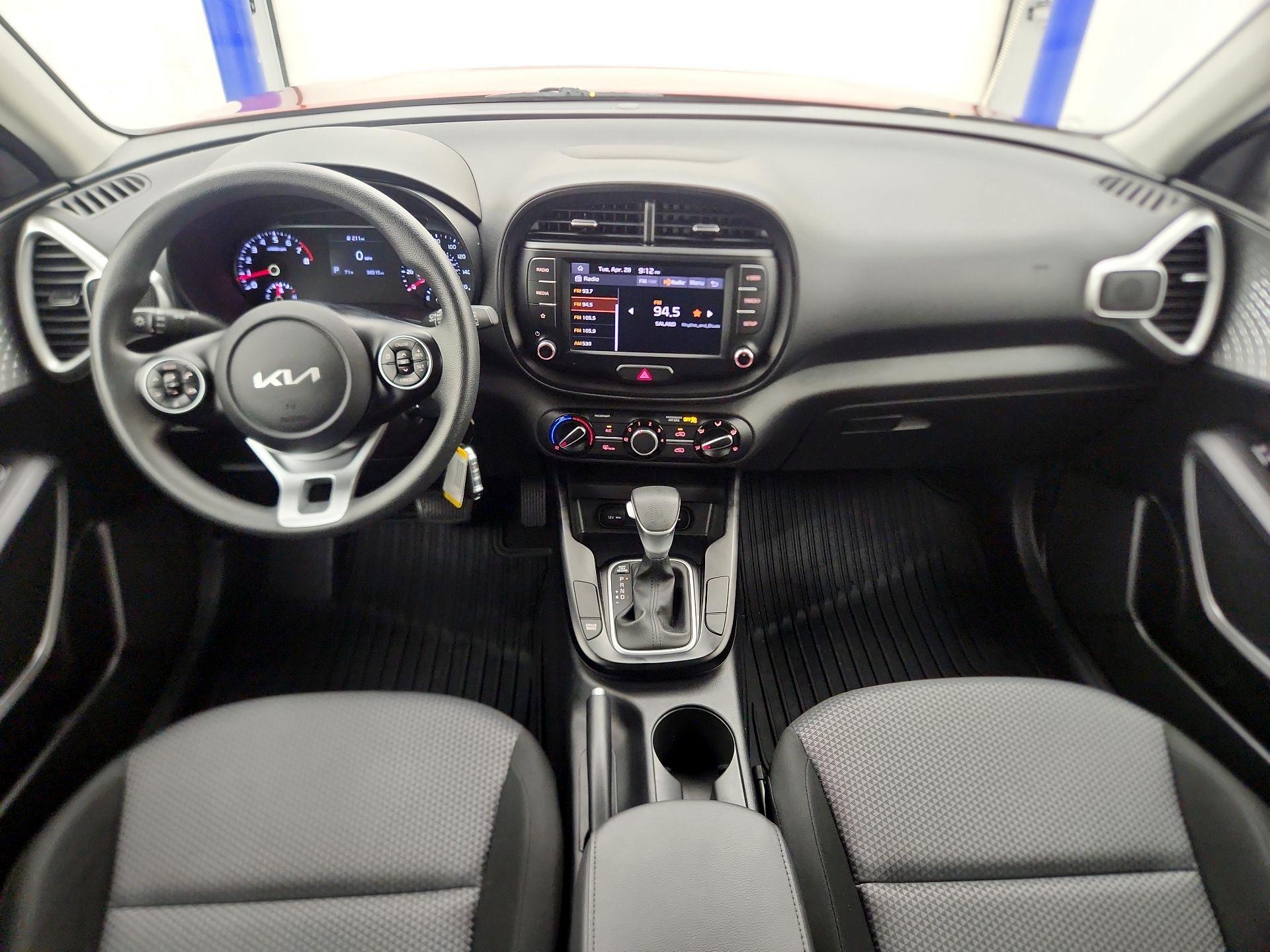 Thumbnail: 2022 Kia Soul - 9