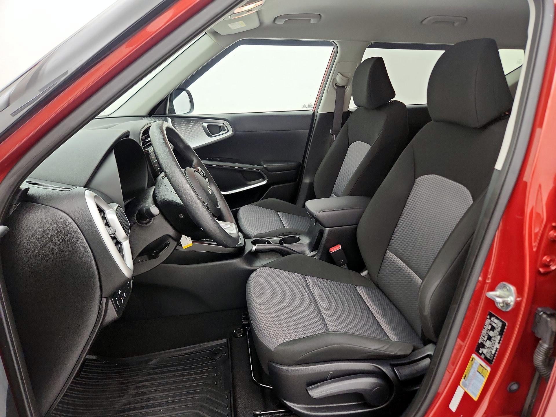 Thumbnail: 2022 Kia Soul - 11