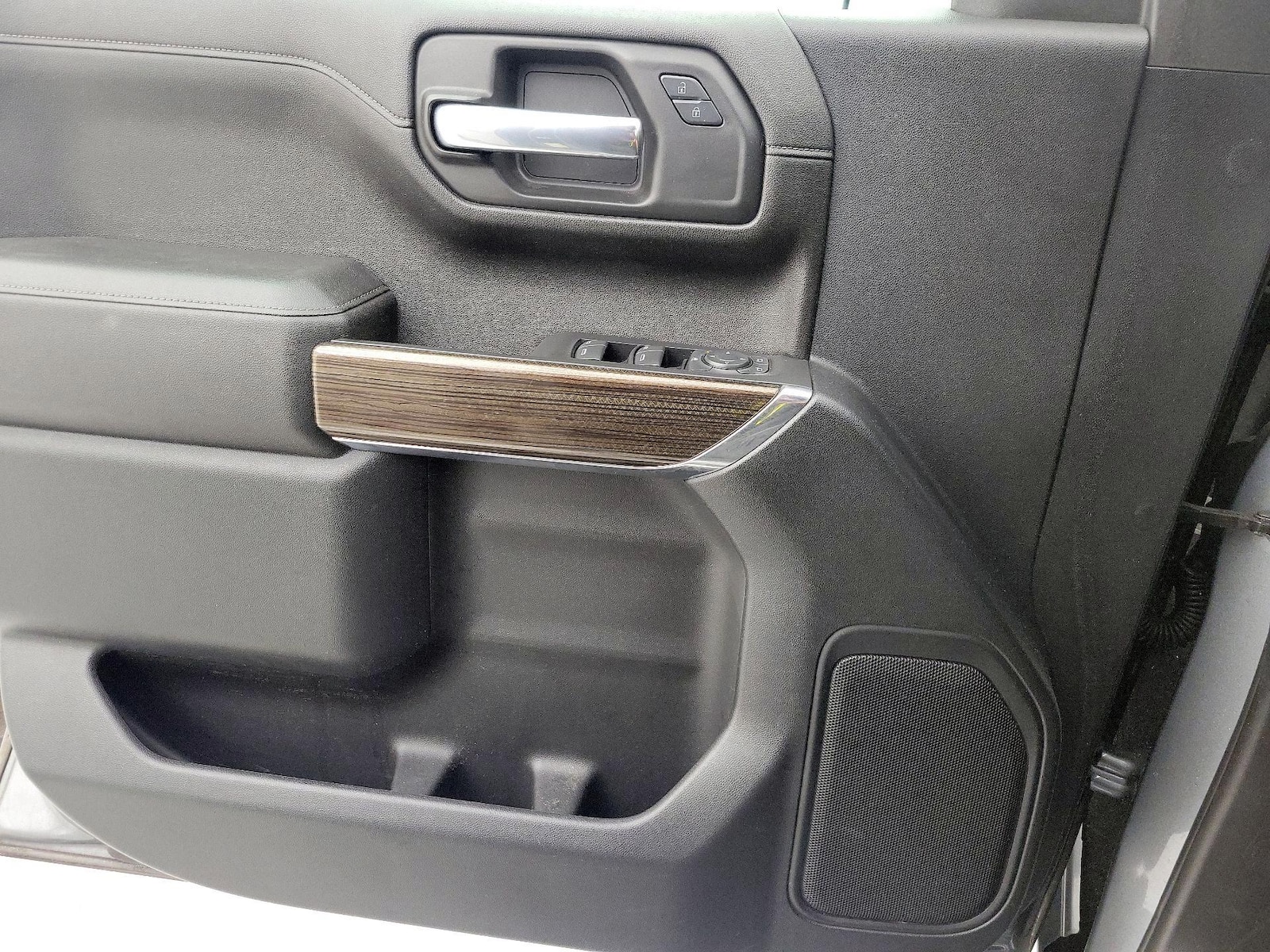 2021 Chevrolet Silverado 1500 LT - Photo 13
