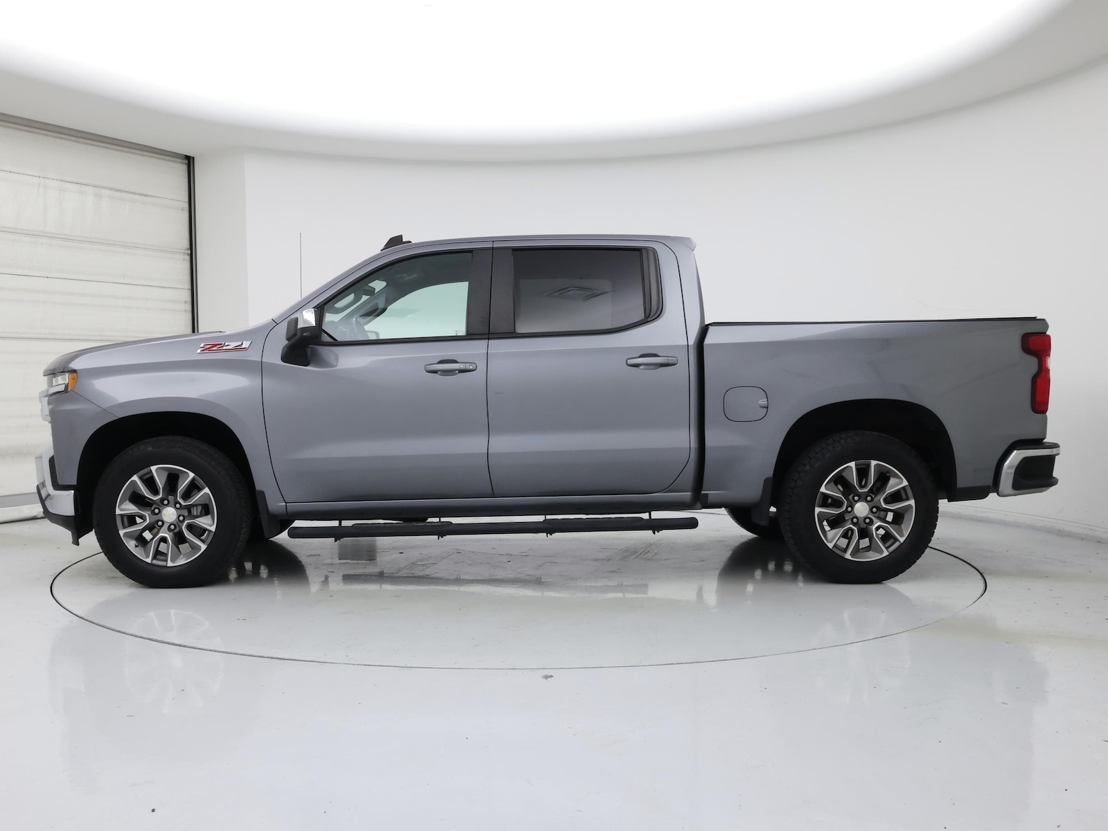 2021 Chevrolet Silverado 1500 LT - Photo 4