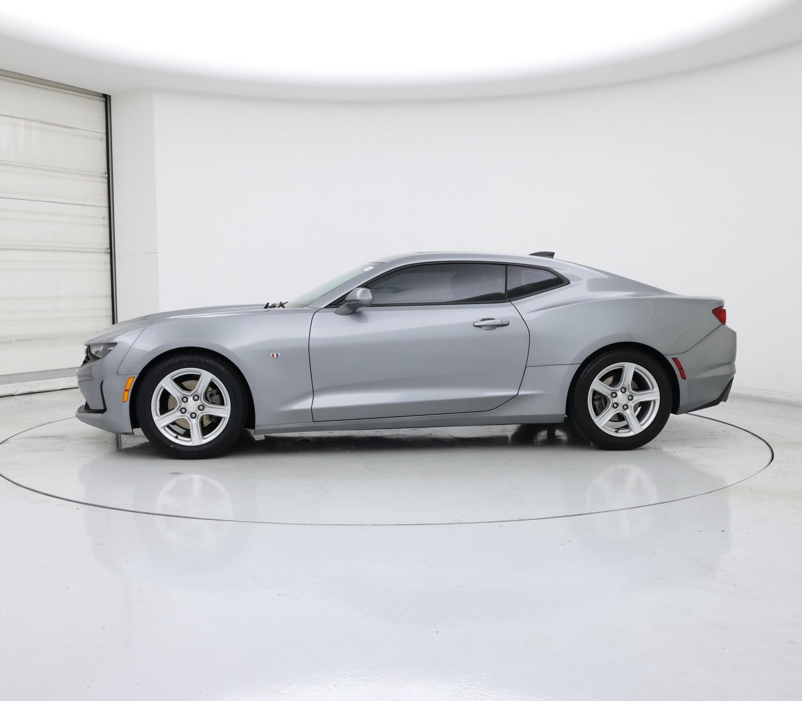 Thumbnail: 2023 Chevrolet Camaro - 3