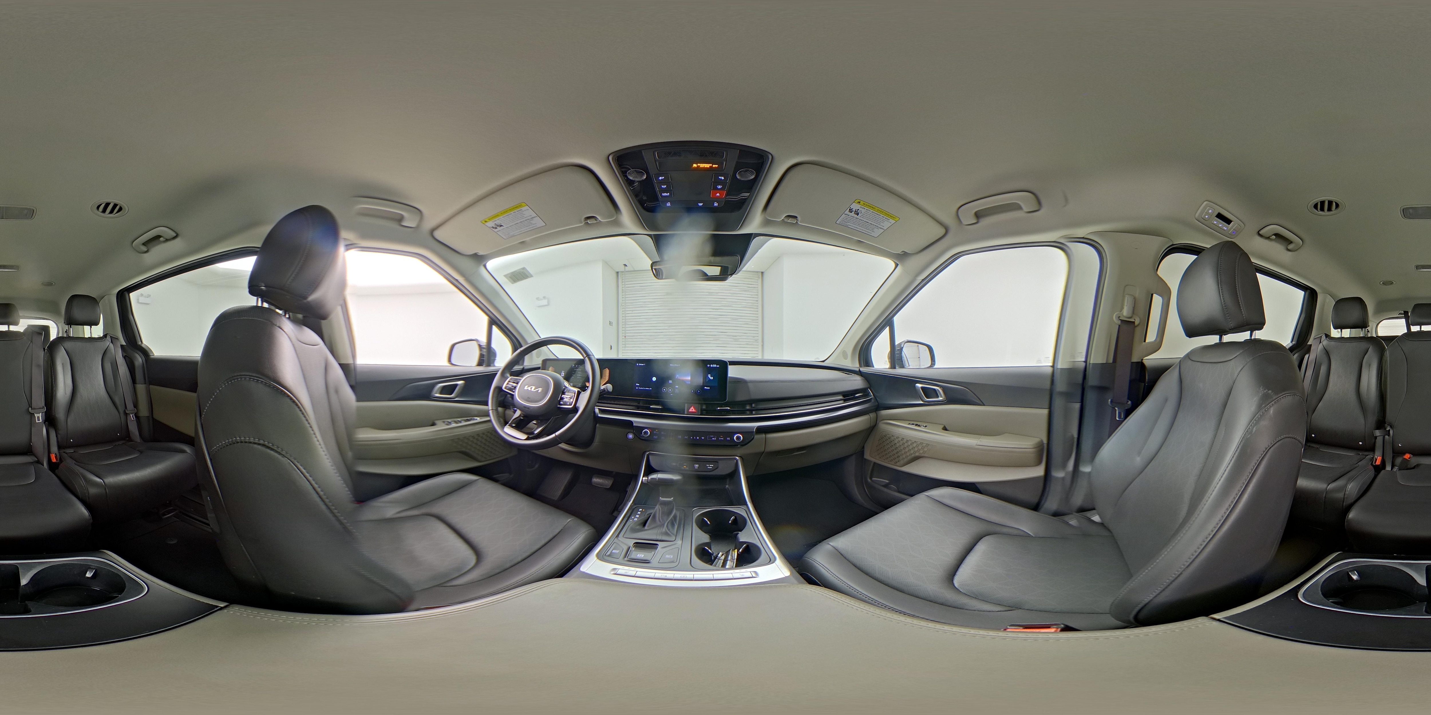 2025 Kia Carnival LXS - Photo 27