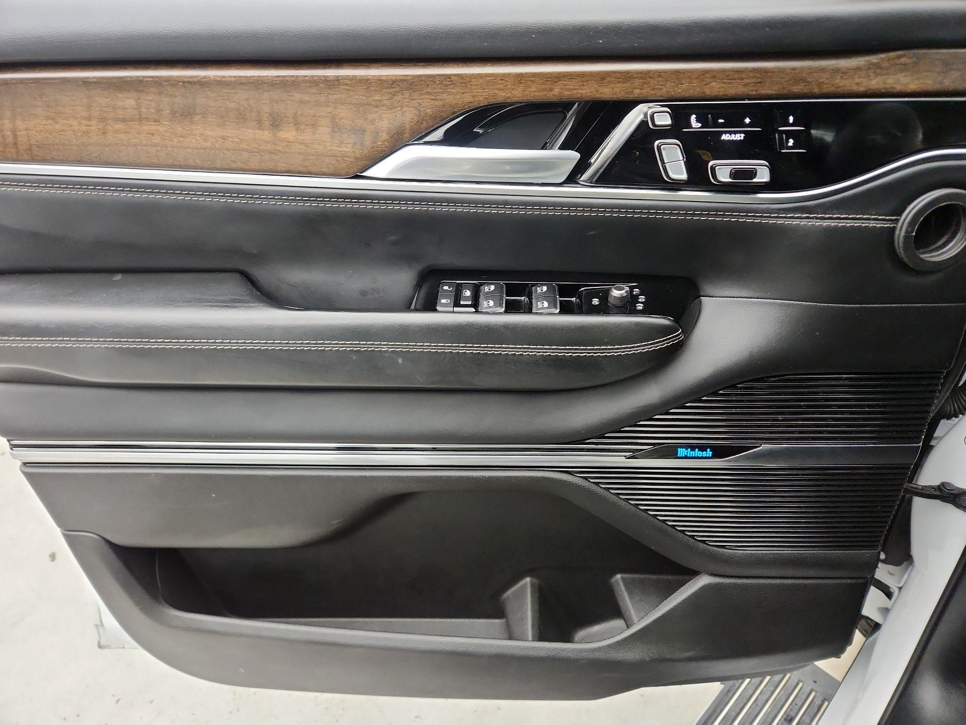 Thumbnail: 2023 Jeep Grand Wagoneer - 12