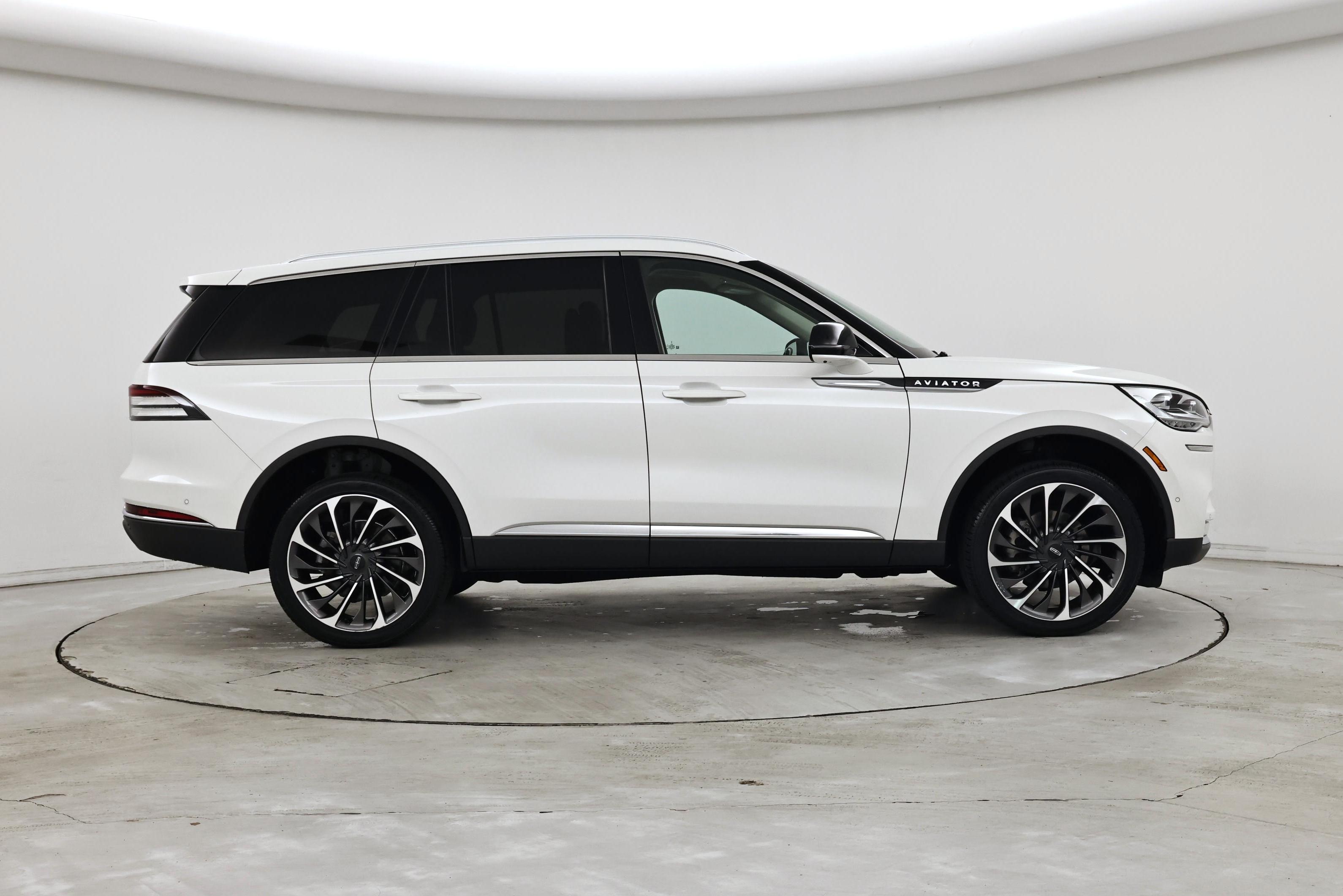 Thumbnail: 2020 Lincoln Aviator - 7