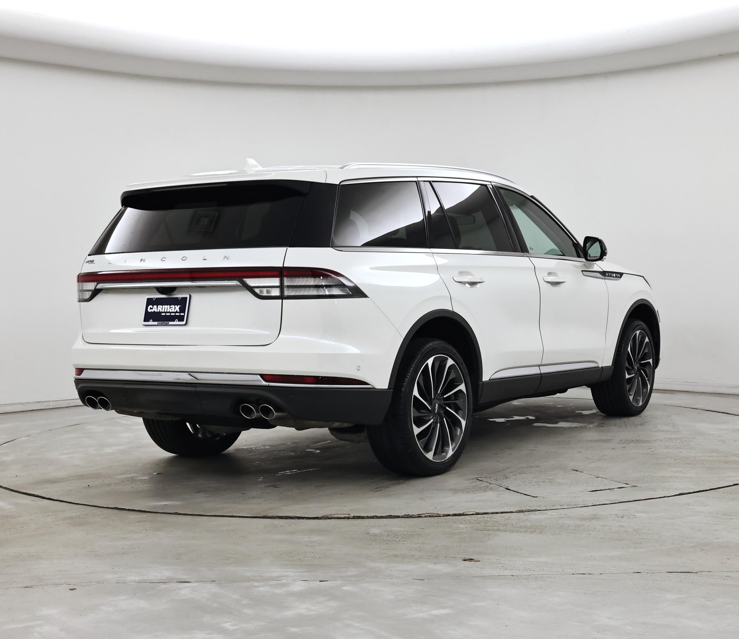 Thumbnail: 2020 Lincoln Aviator - 8