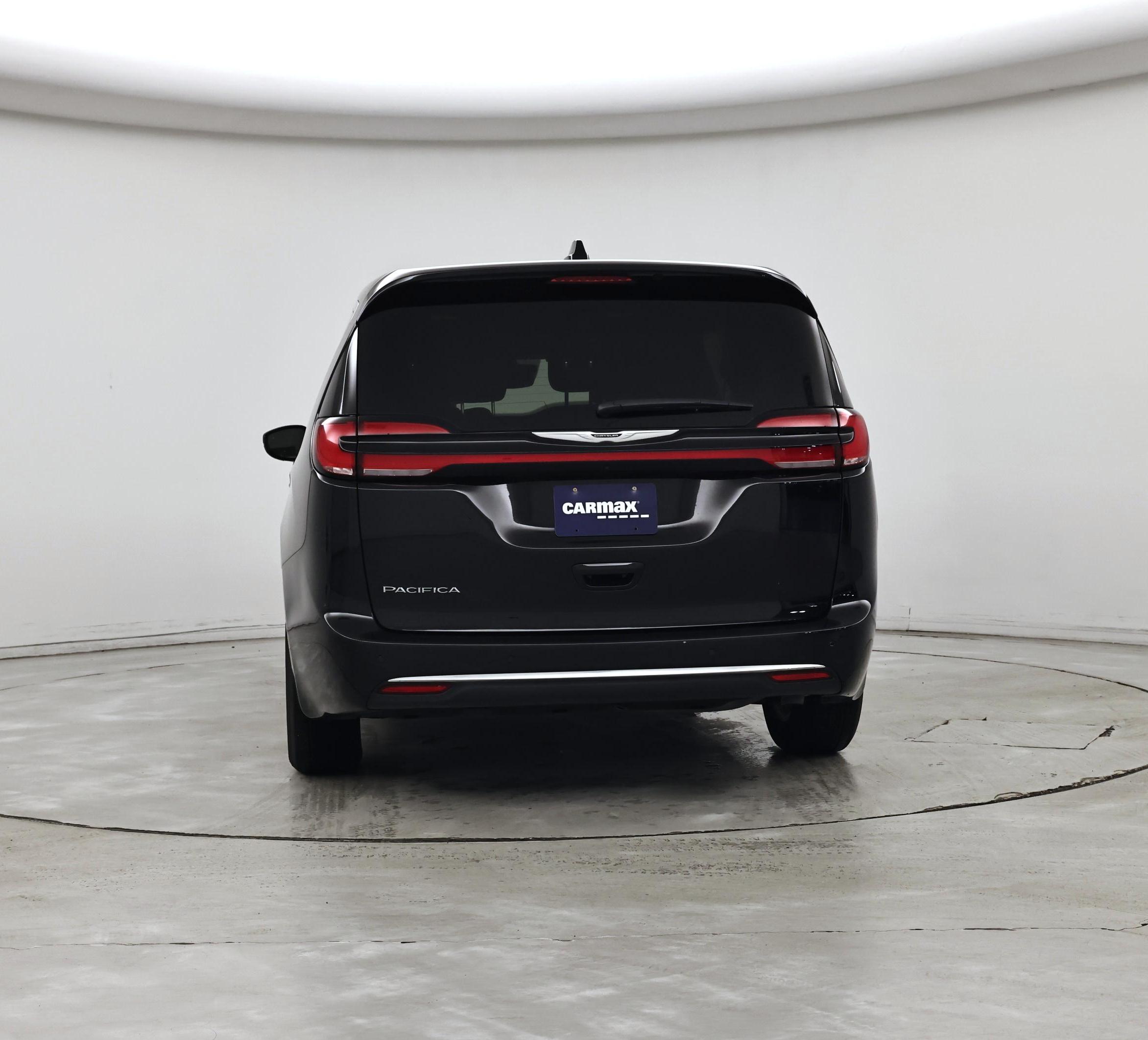 Thumbnail: 2025 Chrysler Pacifica - 6