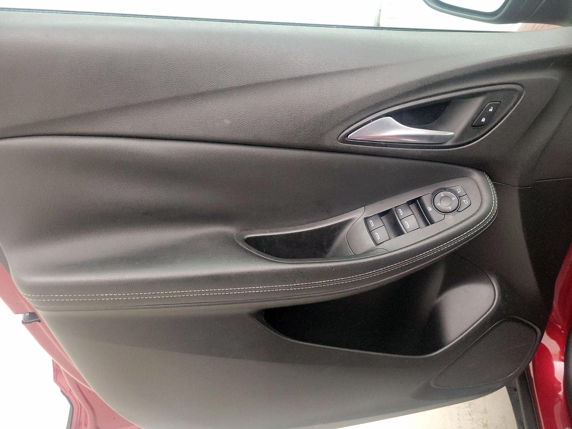 Thumbnail: 2020 Buick Encore GX - 12