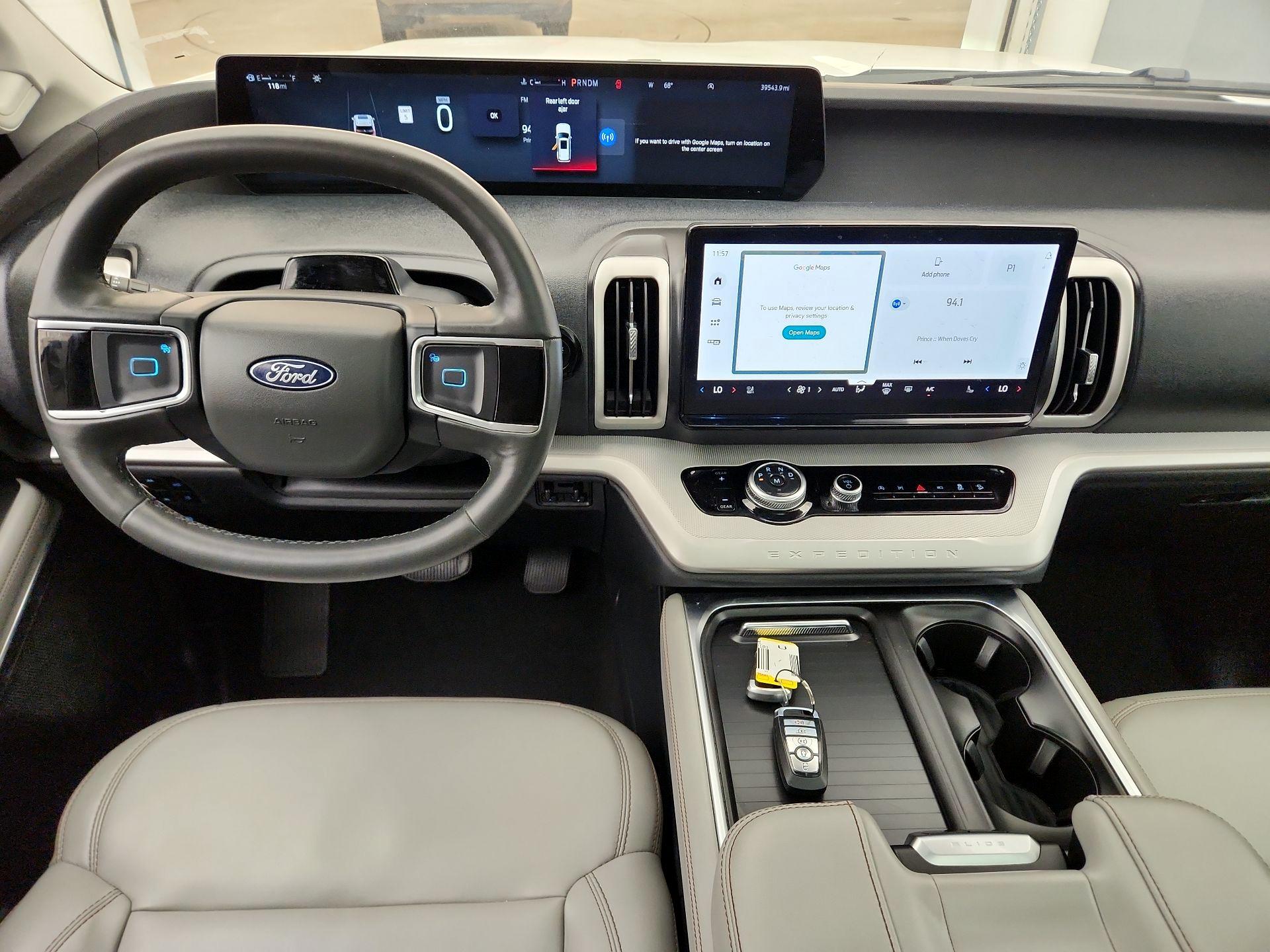 Thumbnail: 2025 Ford Expedition - 9