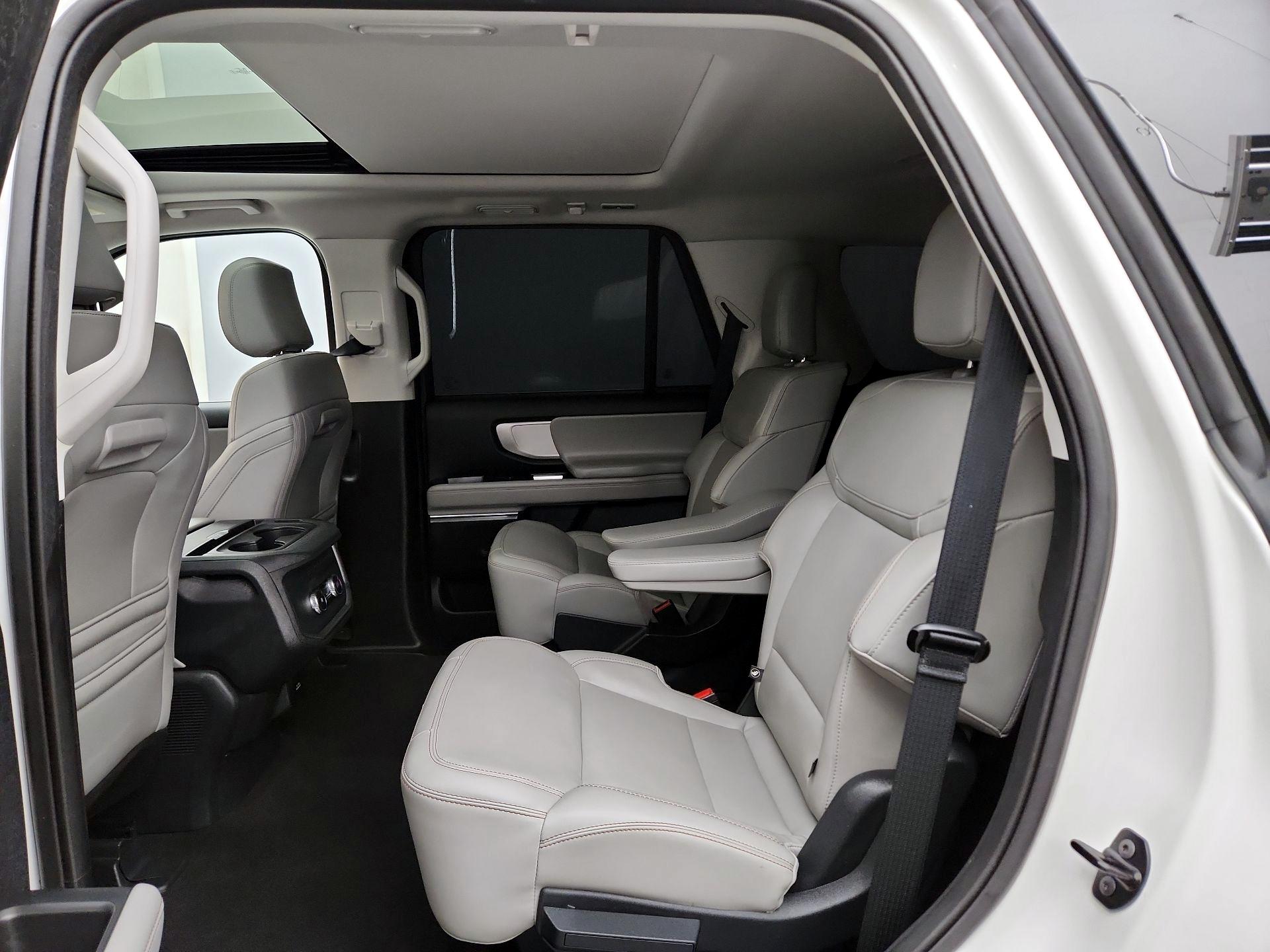 Thumbnail: 2025 Ford Expedition - 20