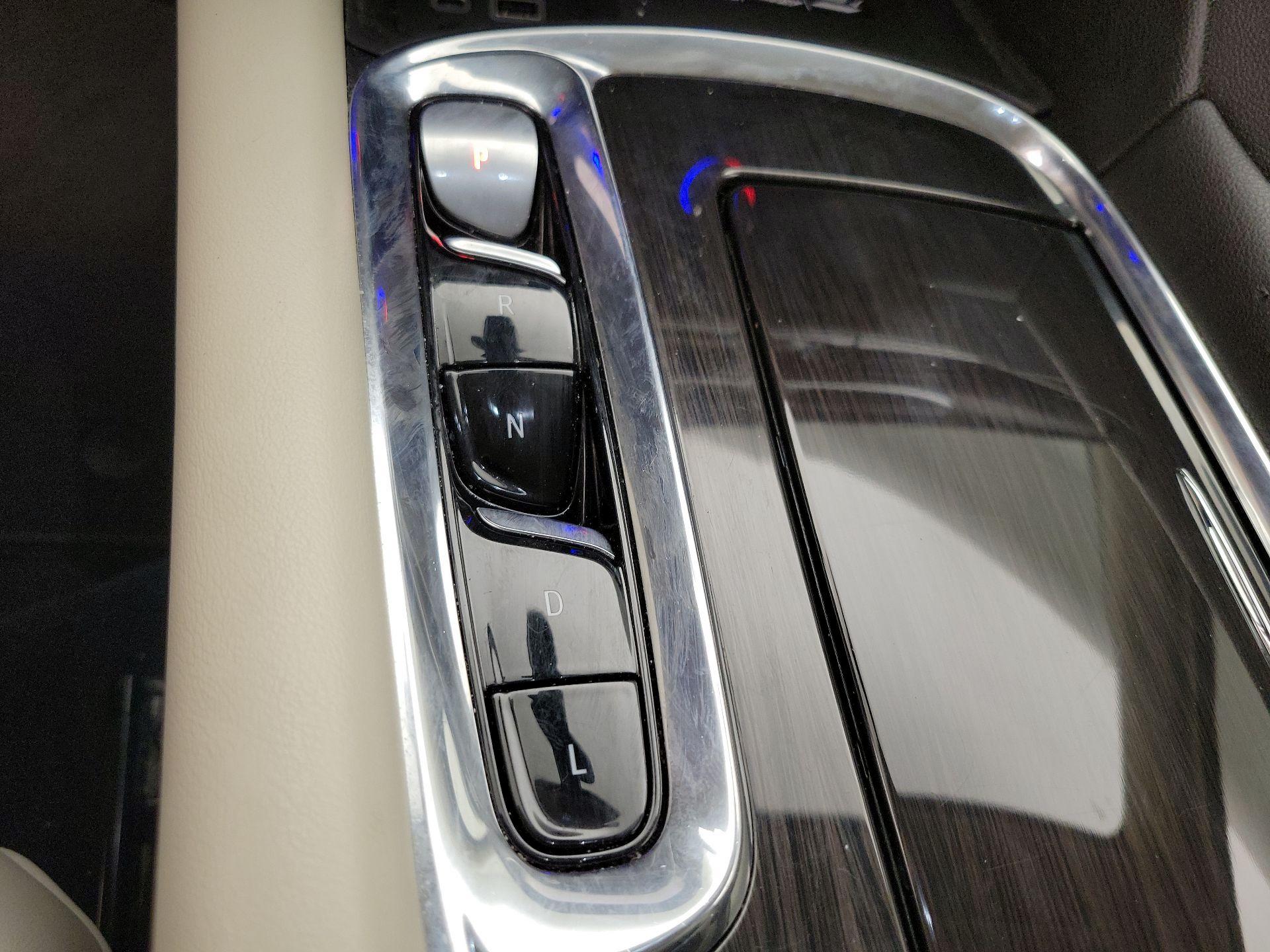 Thumbnail: 2023 Buick Enclave - 17