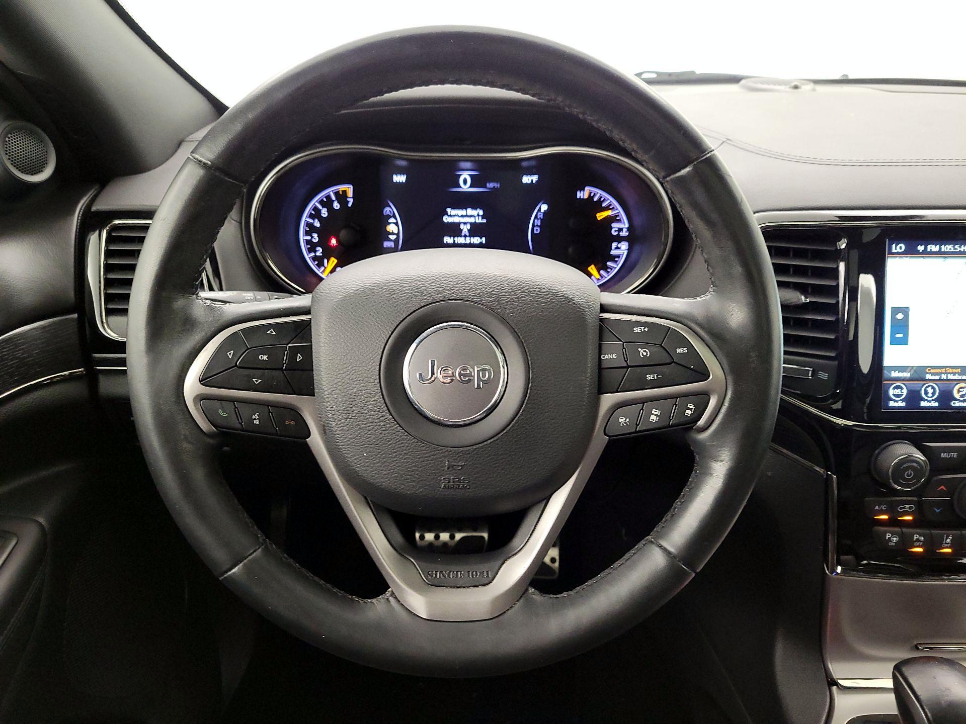 Thumbnail: 2019 Jeep Grand Cherokee - 10