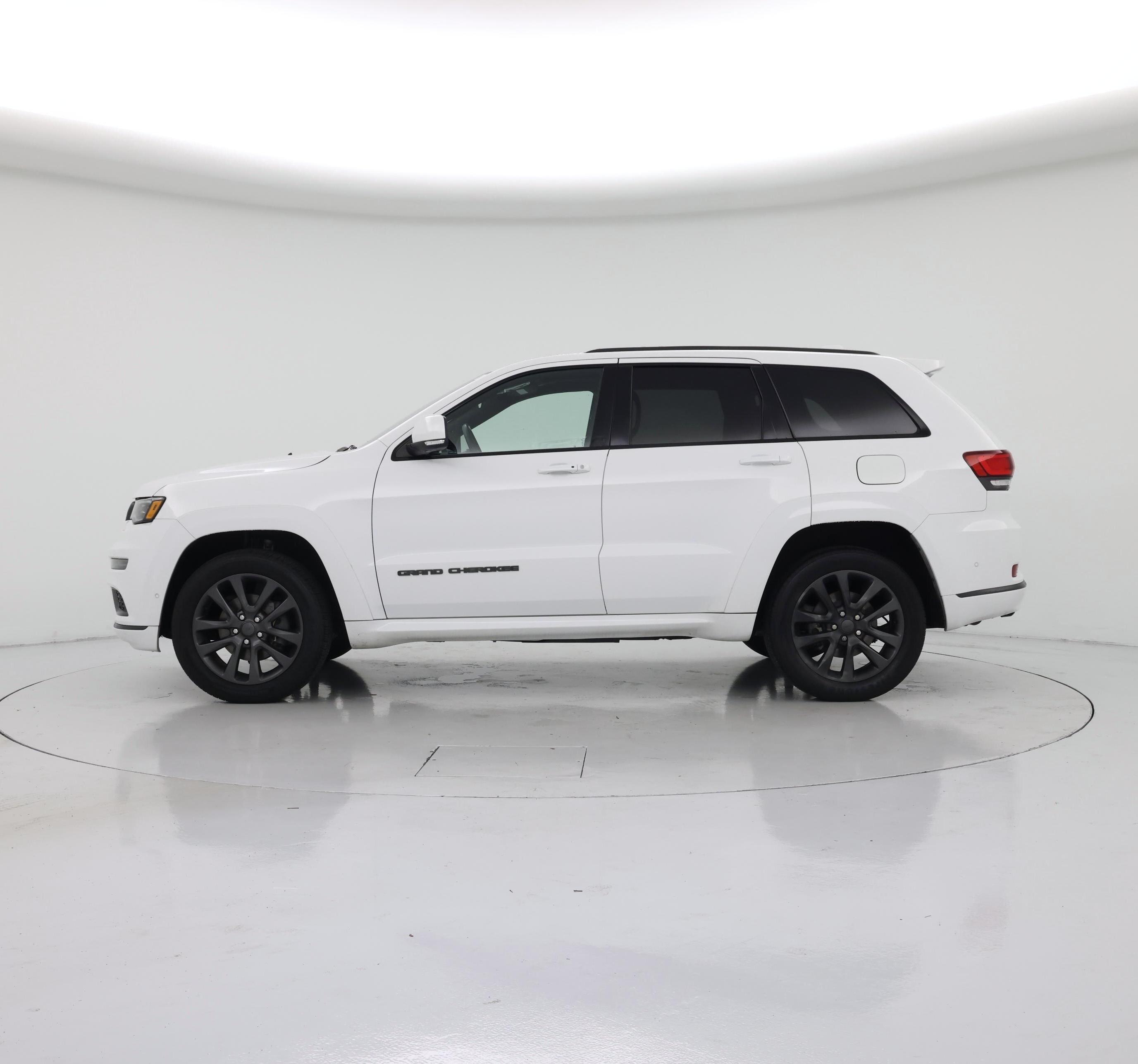 Thumbnail: 2019 Jeep Grand Cherokee - 3