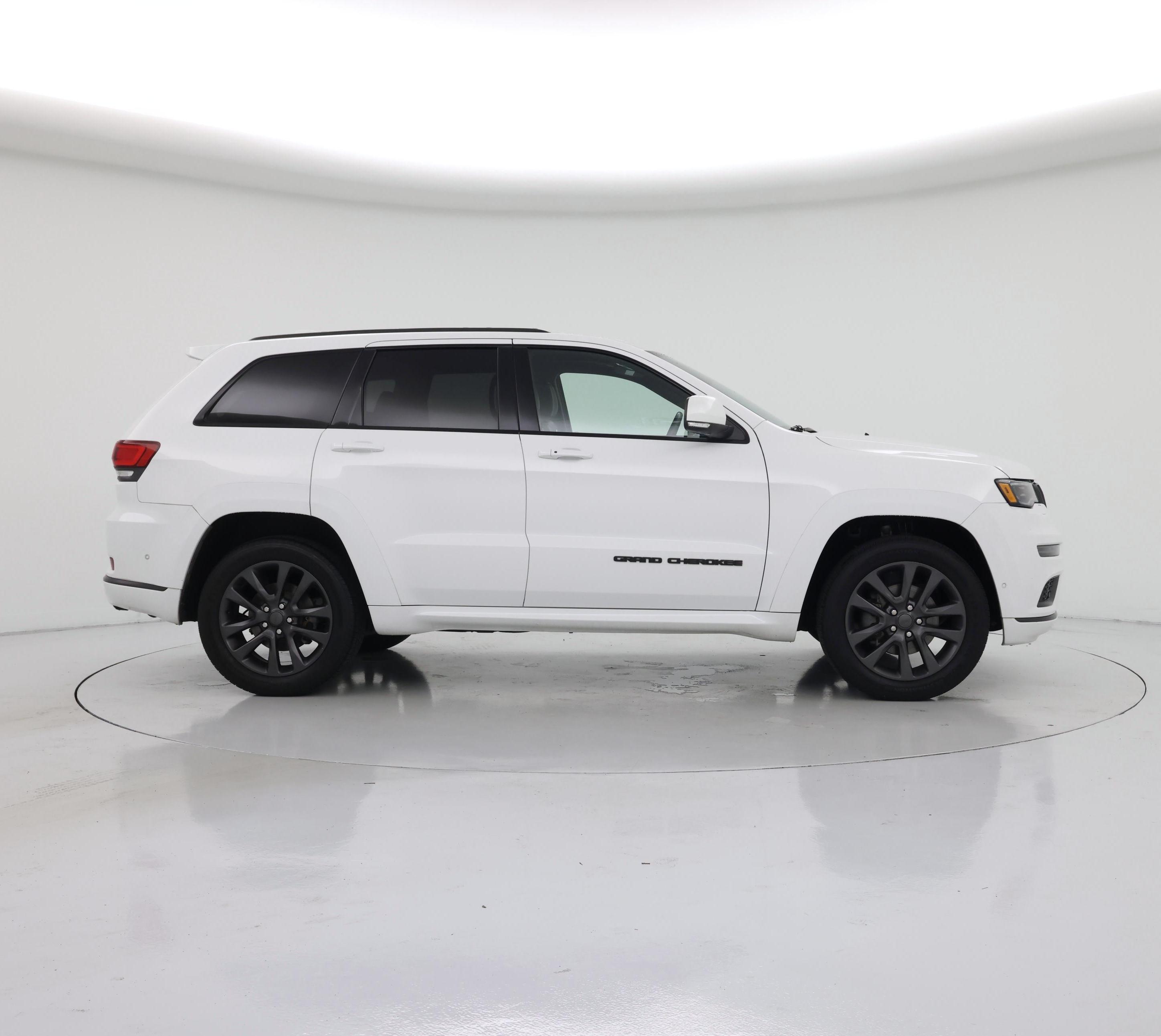 Thumbnail: 2019 Jeep Grand Cherokee - 7