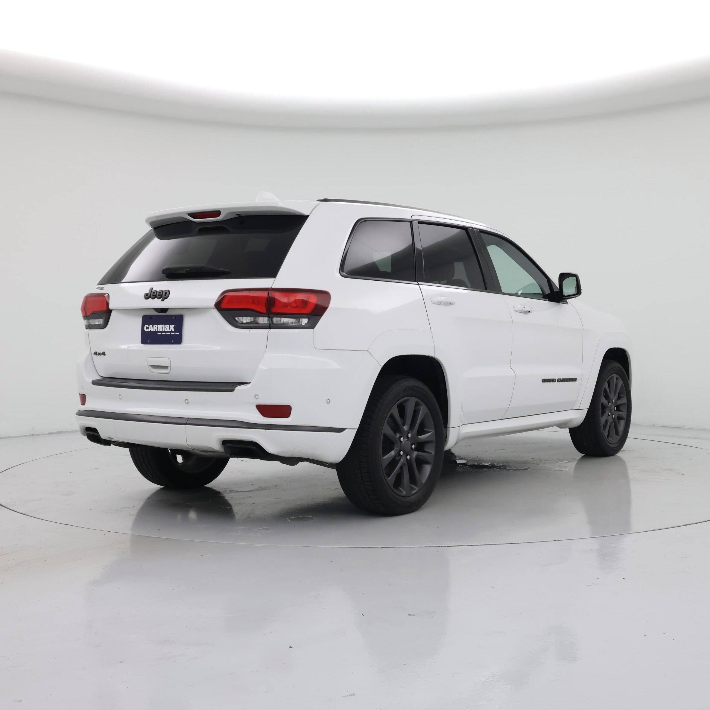Thumbnail: 2019 Jeep Grand Cherokee - 8