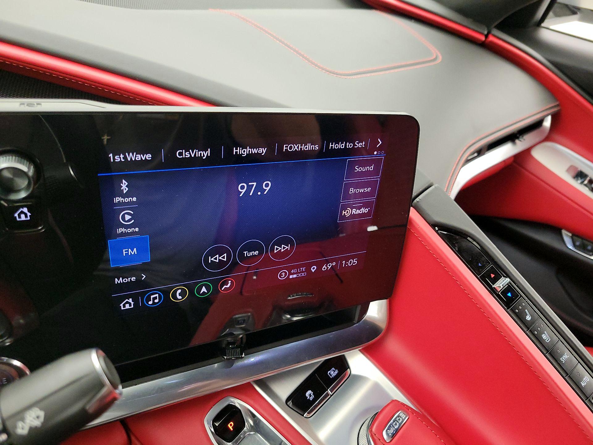 Thumbnail: 2021 Chevrolet Corvette - 15