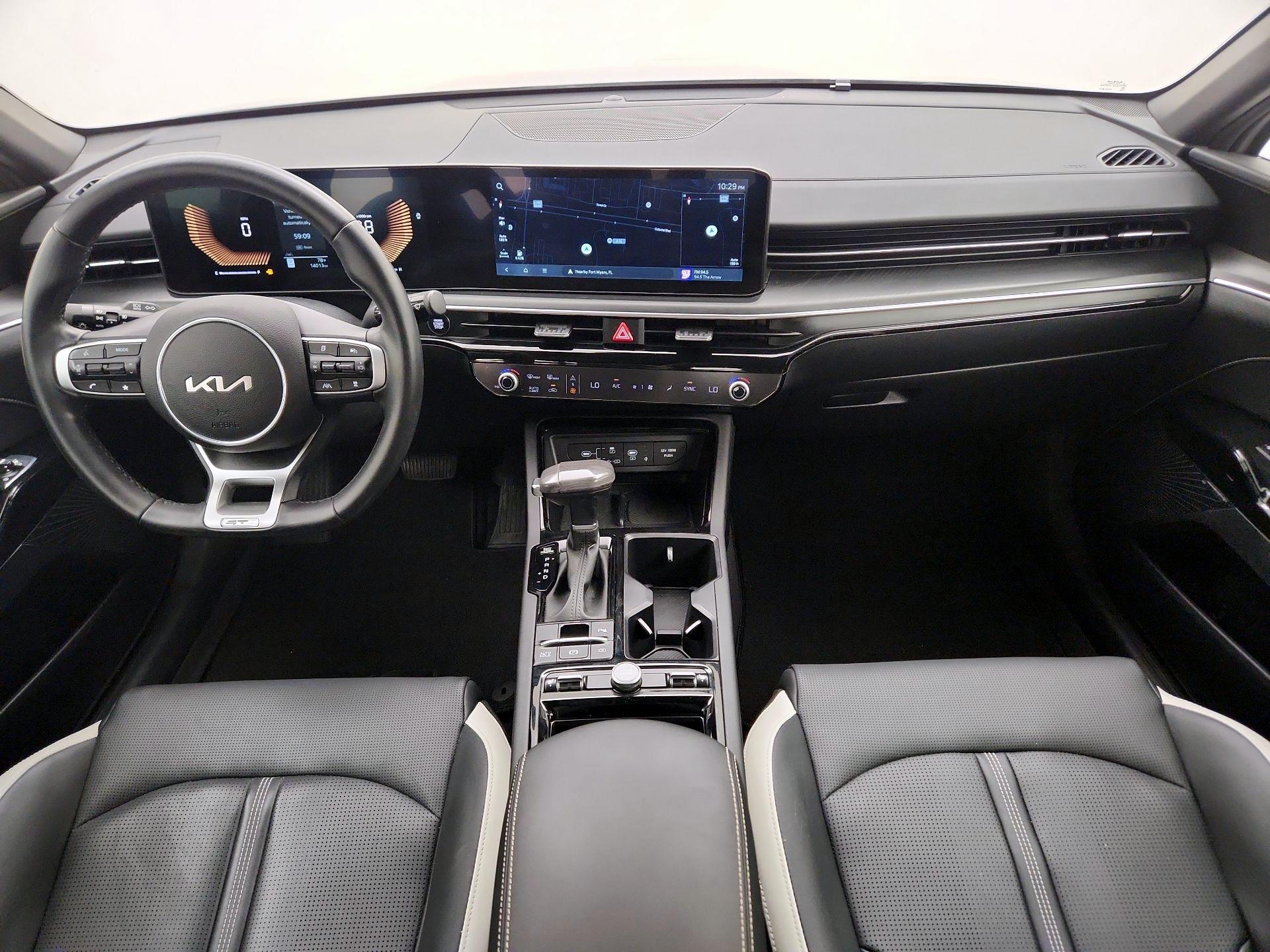 Thumbnail: 2025 Kia K5 - 9