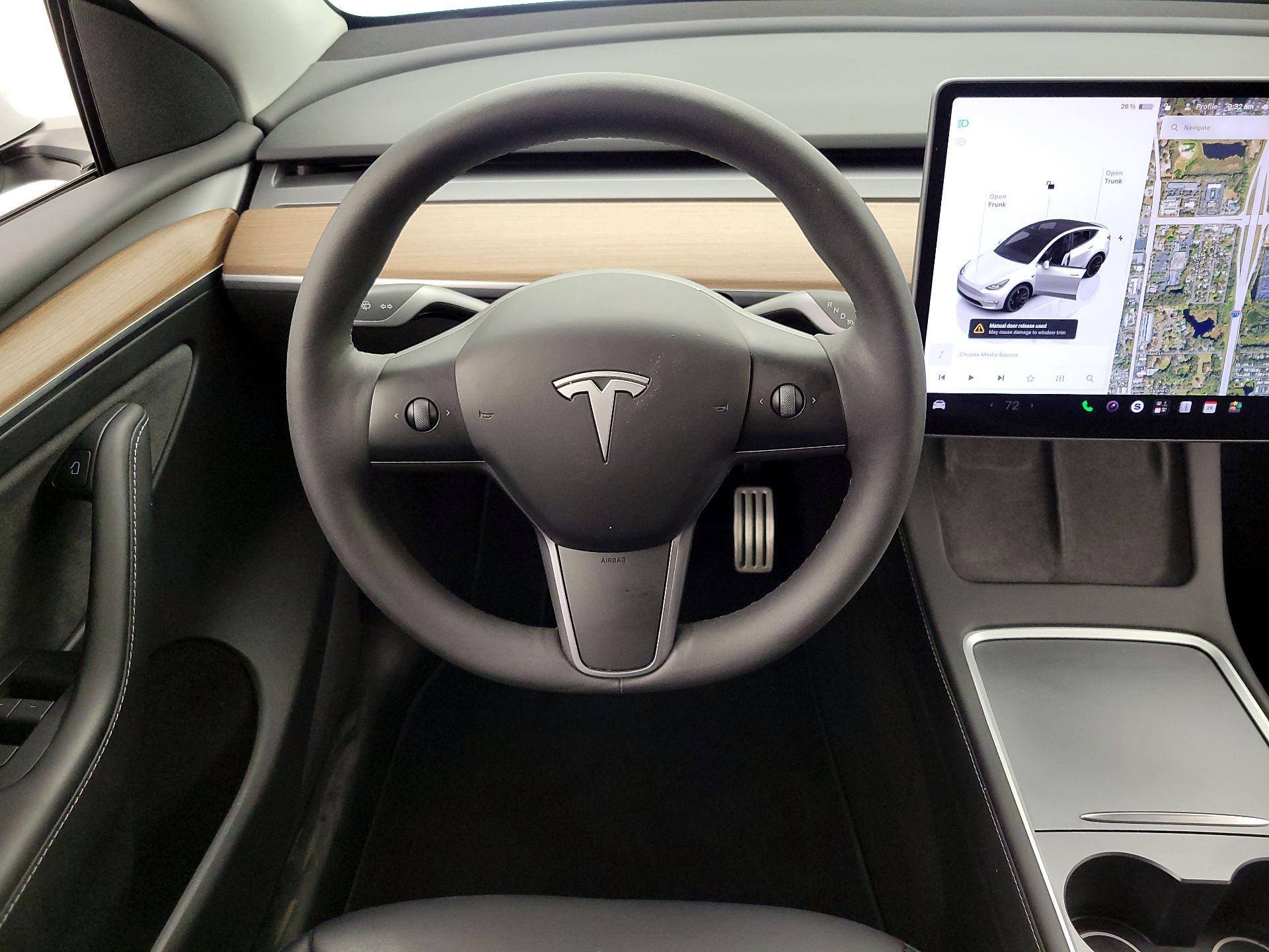 Thumbnail: 2023 Tesla Model Y - 10