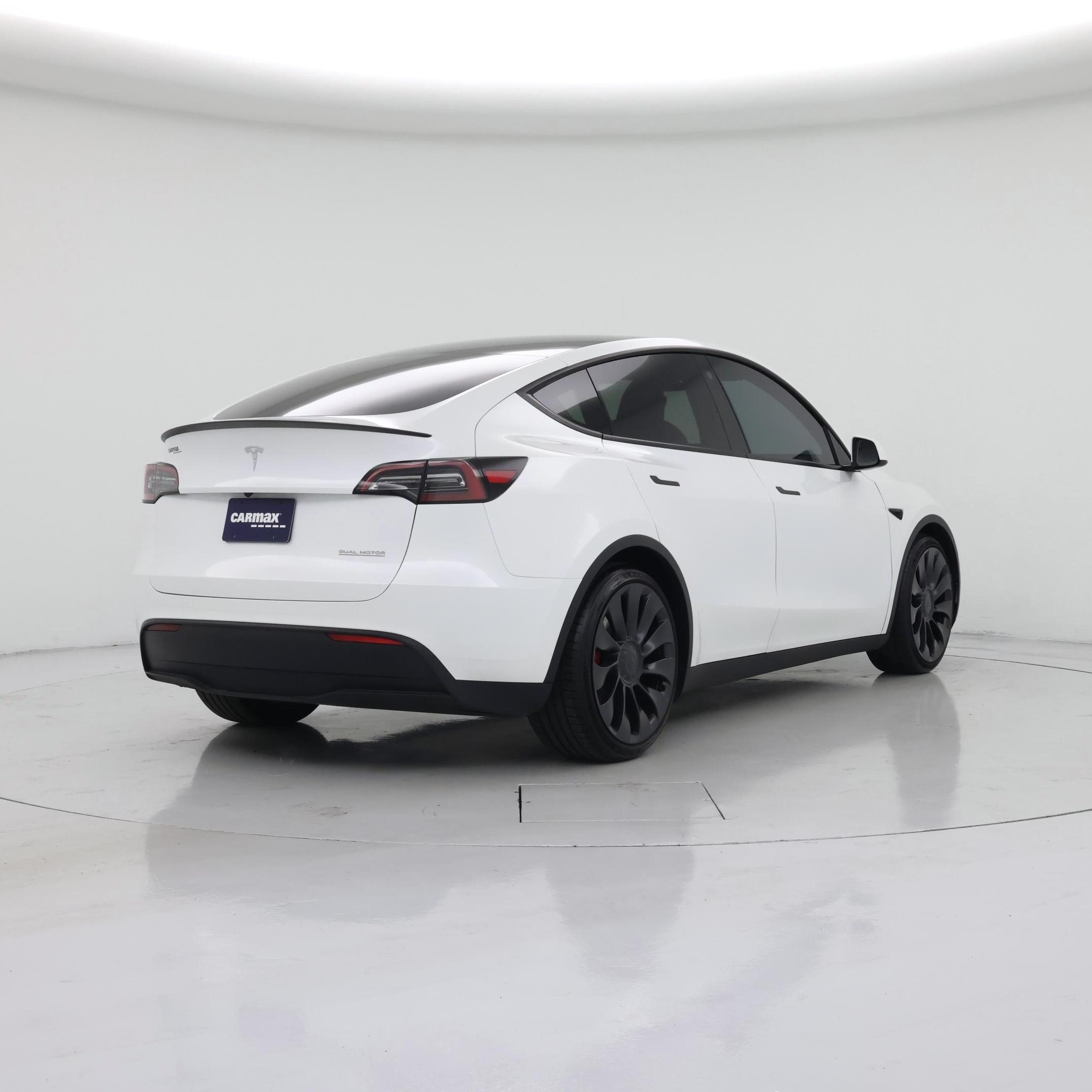 Thumbnail: 2023 Tesla Model Y - 8