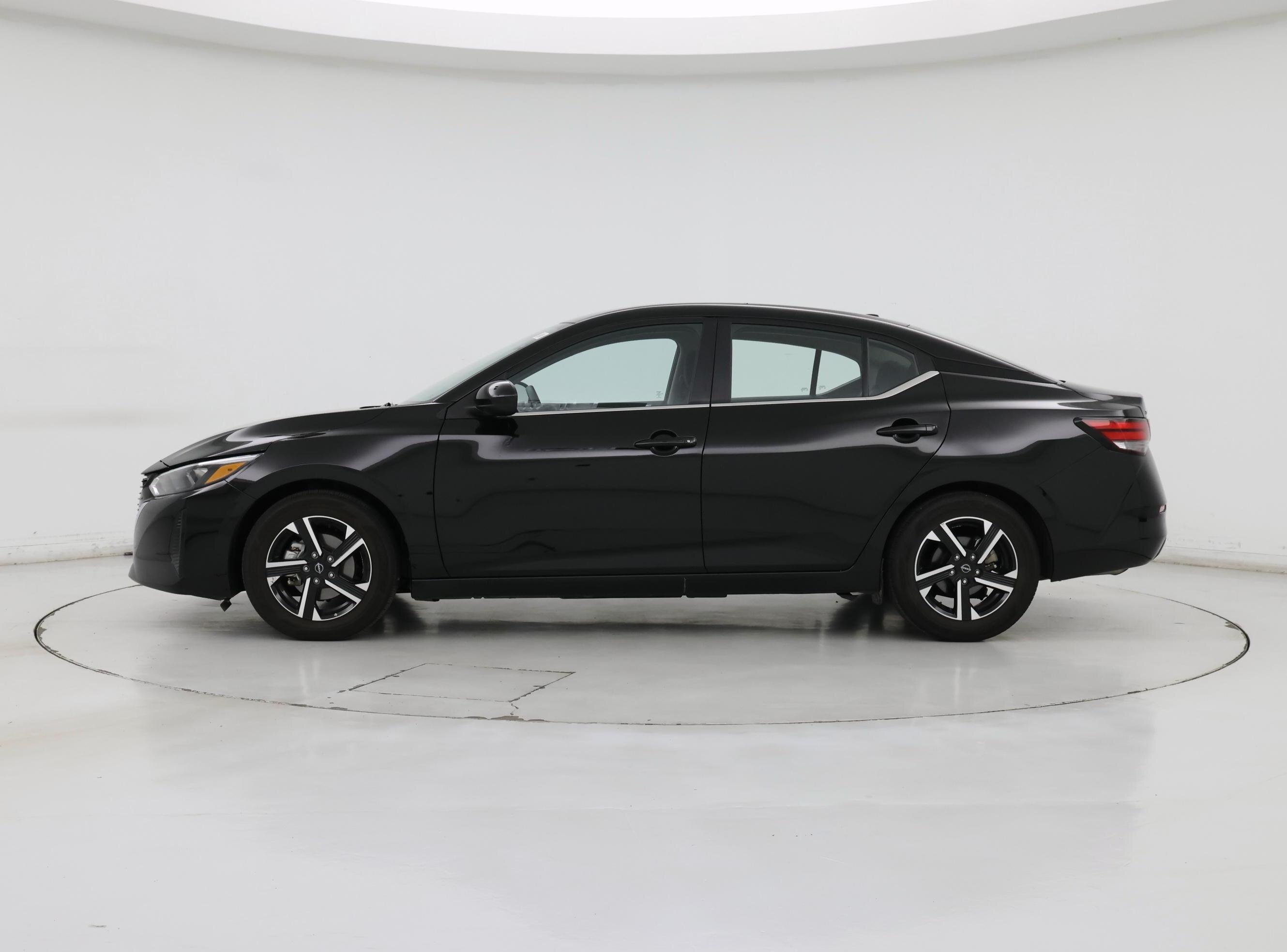 Thumbnail: 2025 Nissan Sentra - 3