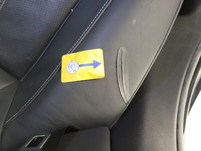 Seats Rear row Cosmetic Imperfection