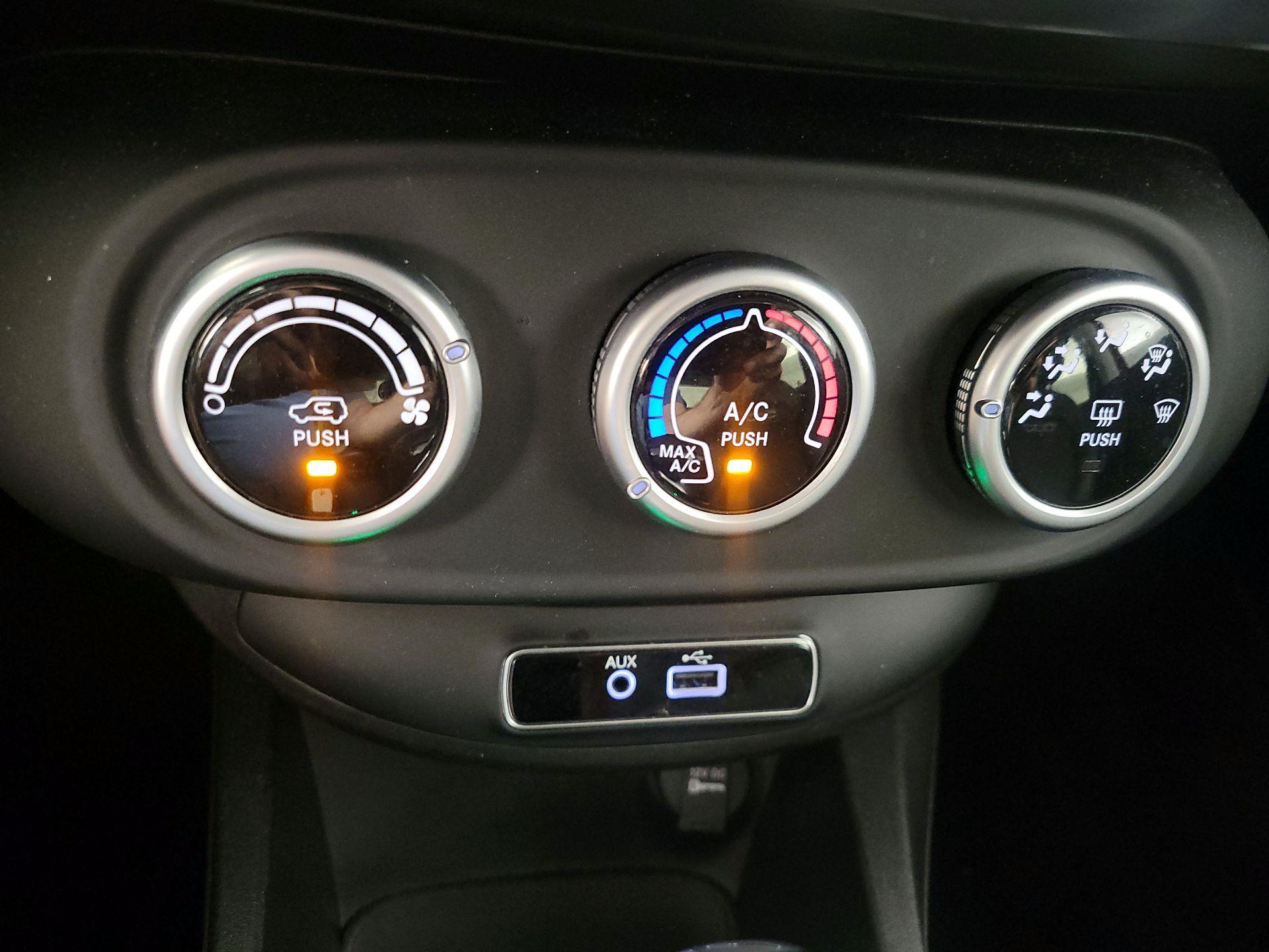 Thumbnail: 2017 Fiat 500X - 15