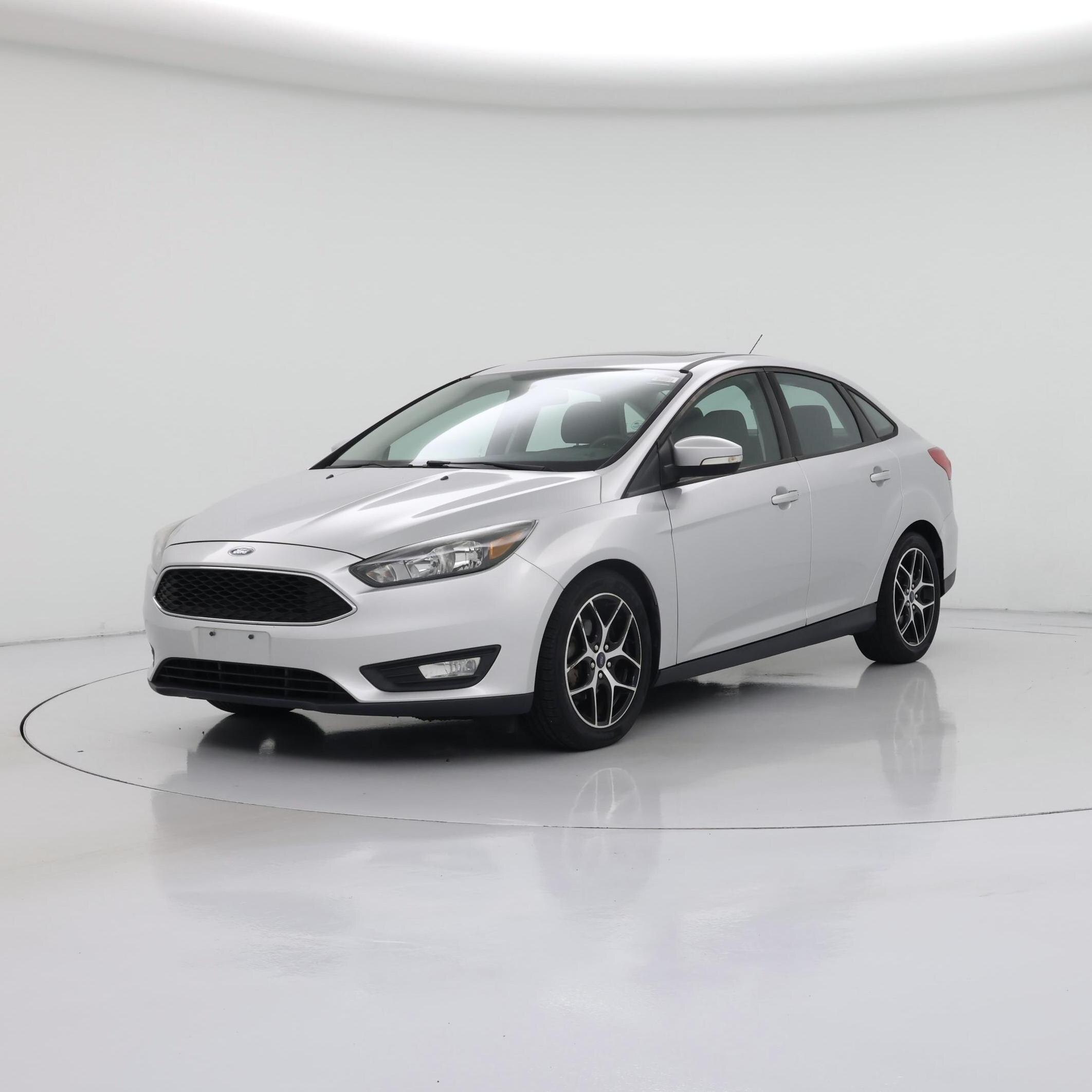 Thumbnail: 2017 Ford Focus - 4
