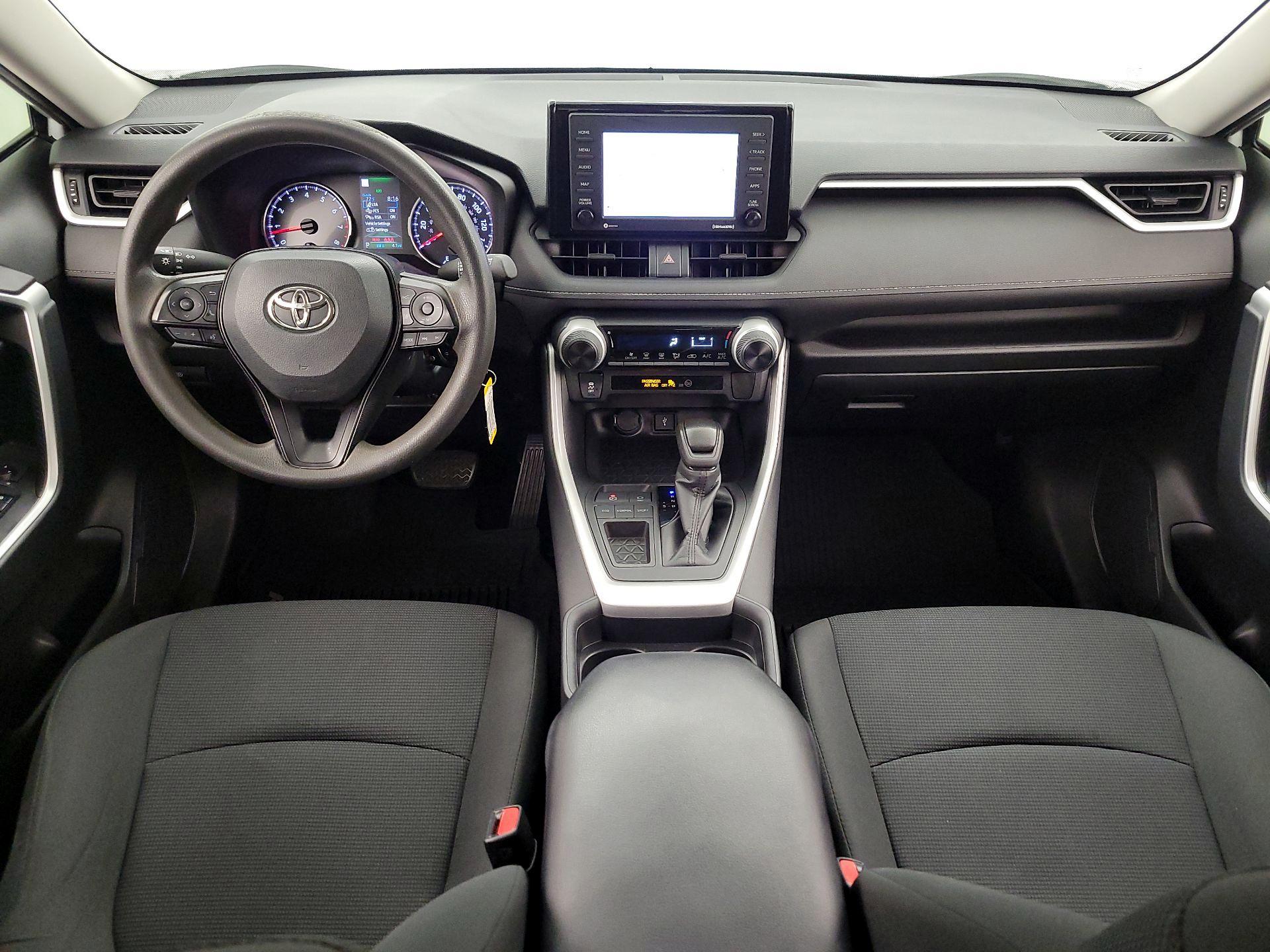 Thumbnail: 2020 Toyota RAV4 - 9