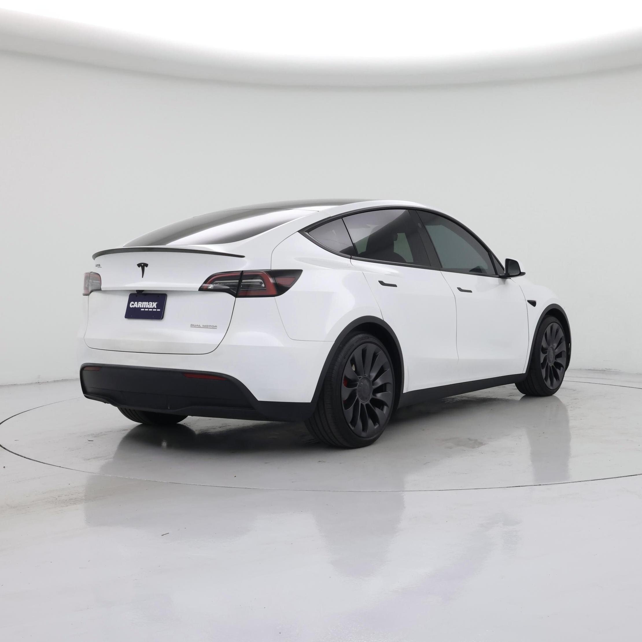 Thumbnail: 2025 Tesla Model Y - 8